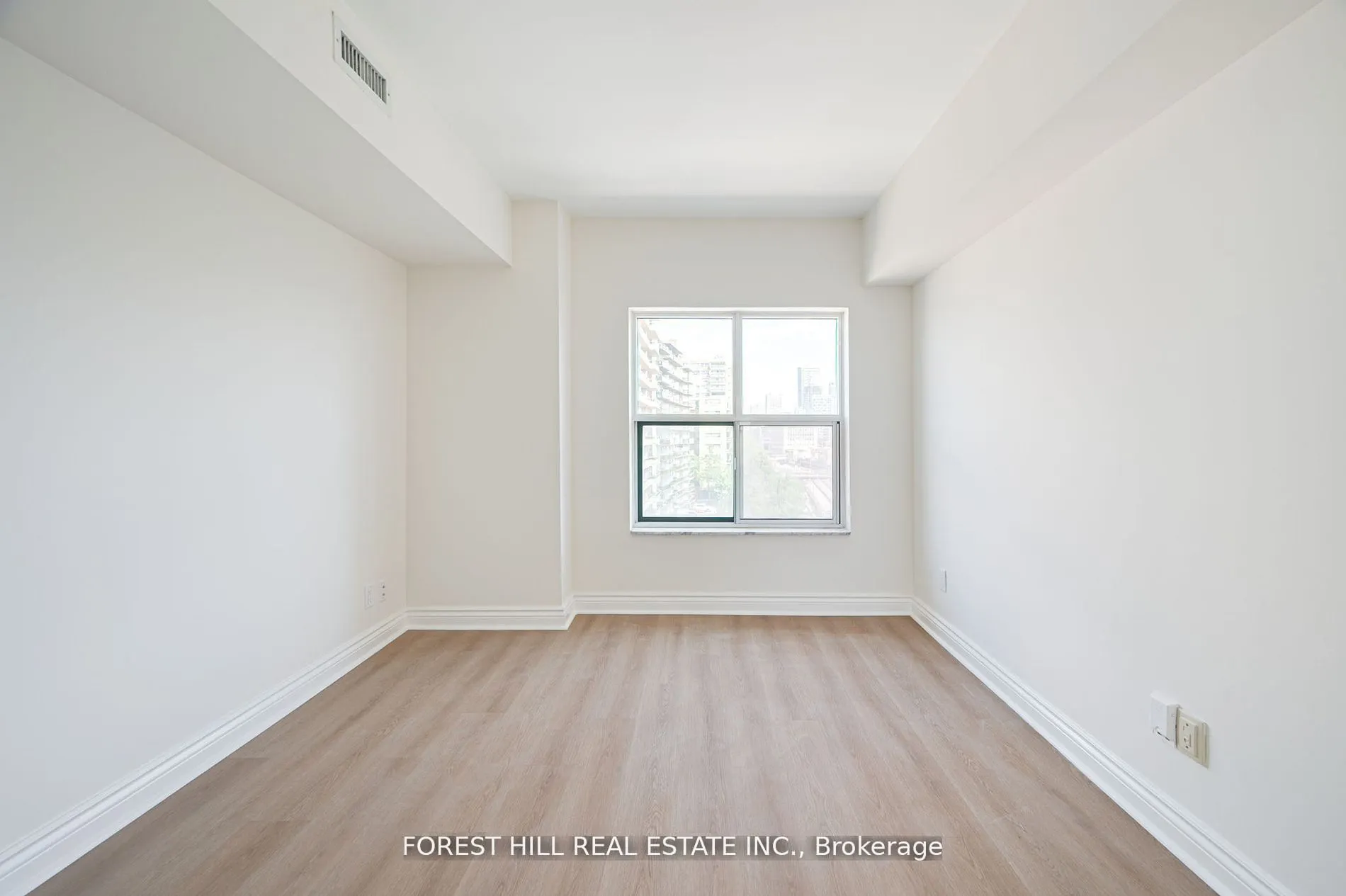 97 Lawton Boulevard, #804