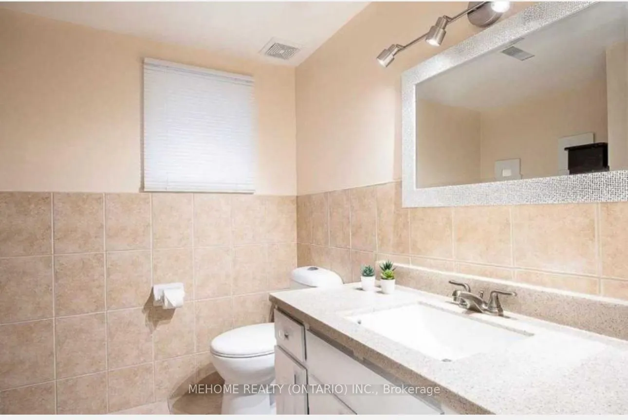 20 Faye Drive, #Lower