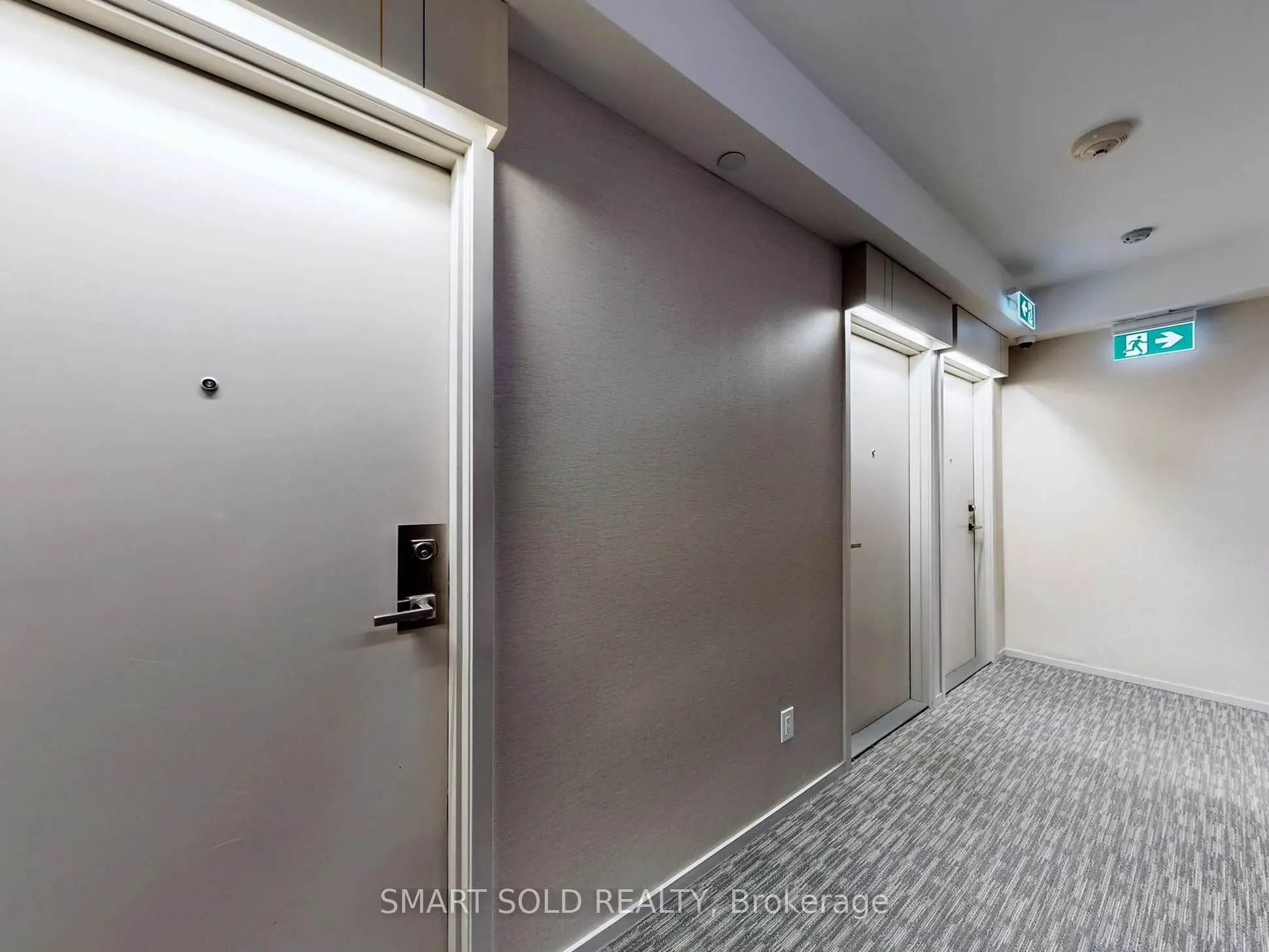 101 Peter Street, #801