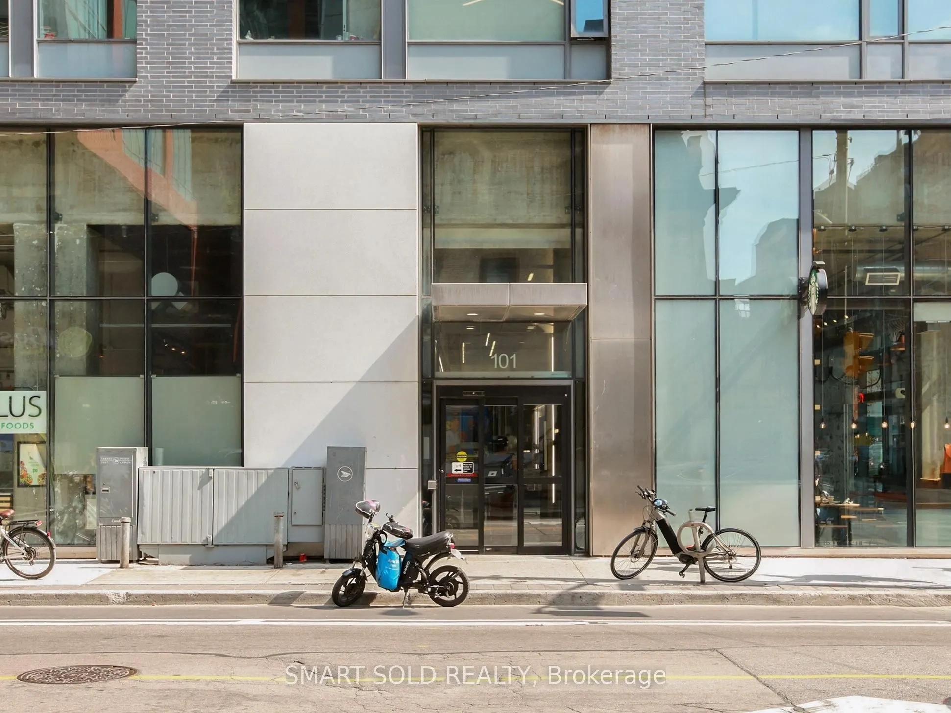 101 Peter Street, #801