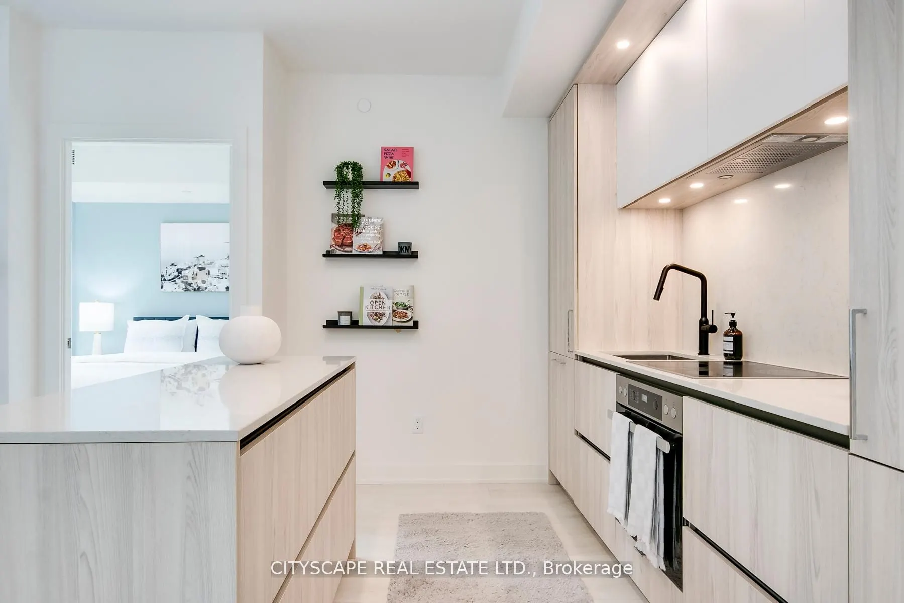 15 Mercer Street, #708