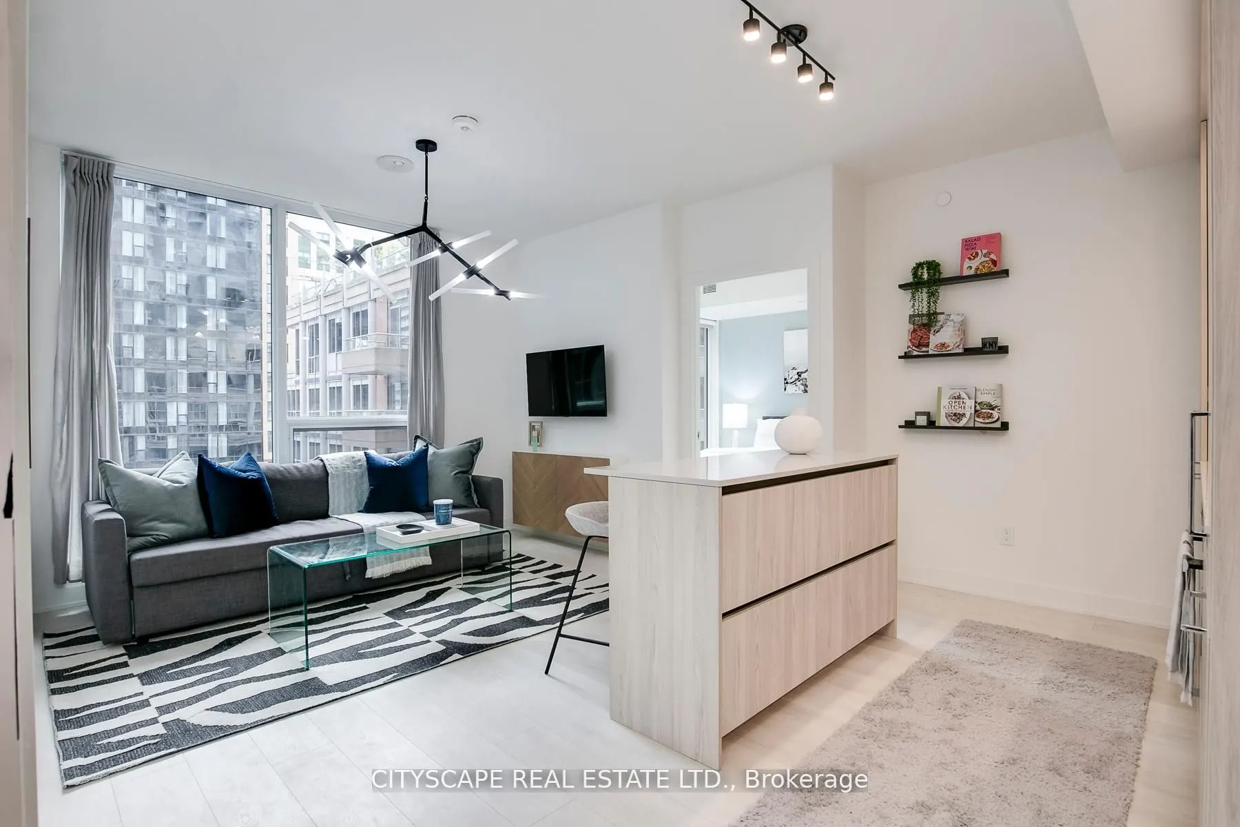 15 Mercer Street, #708