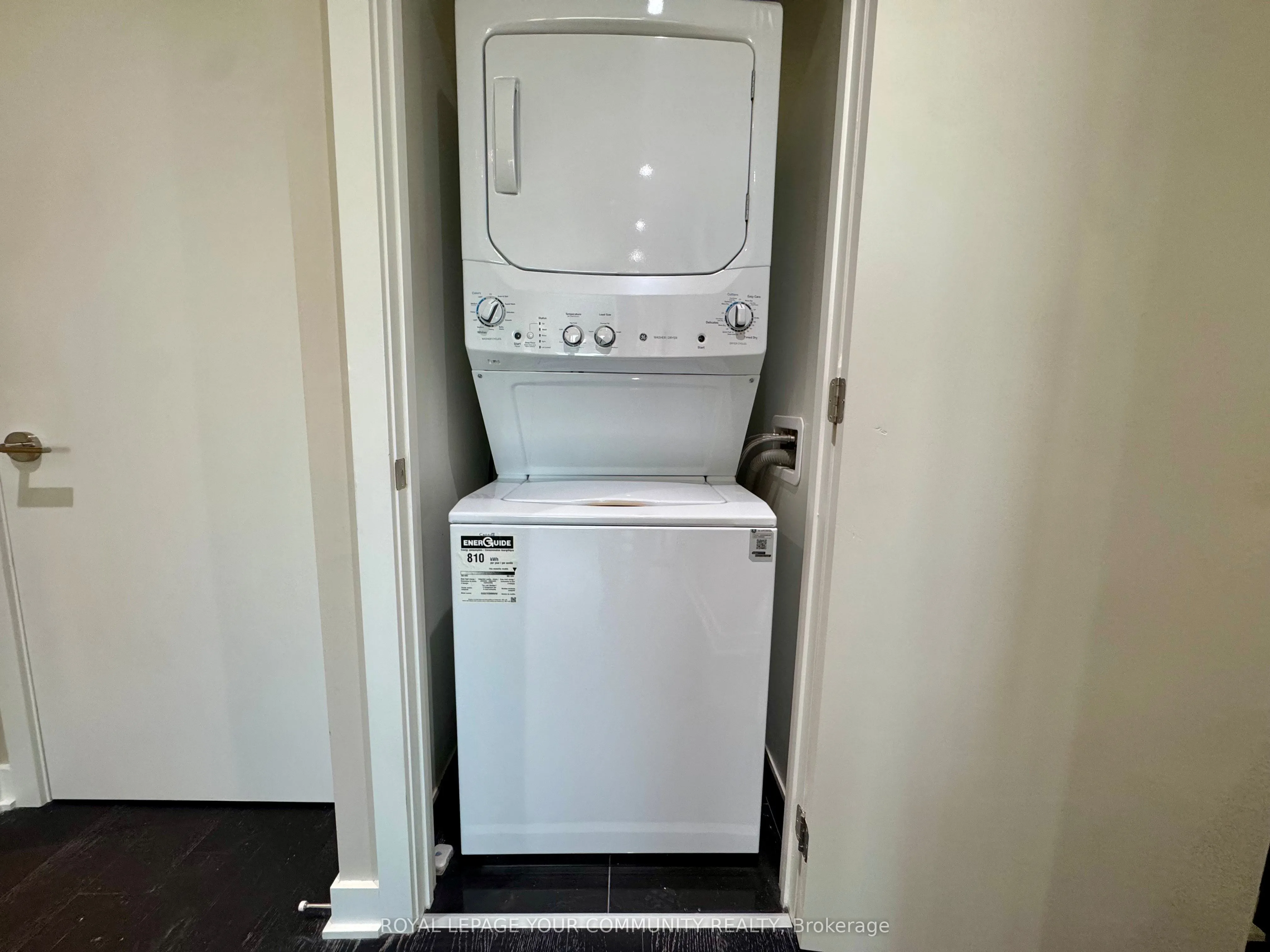 11 Yorkville Avenue, #2114
