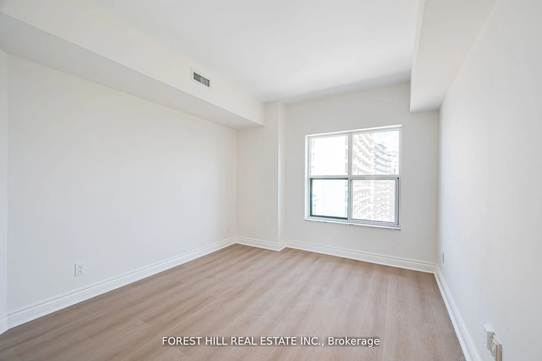 97 Lawton Boulevard, #804