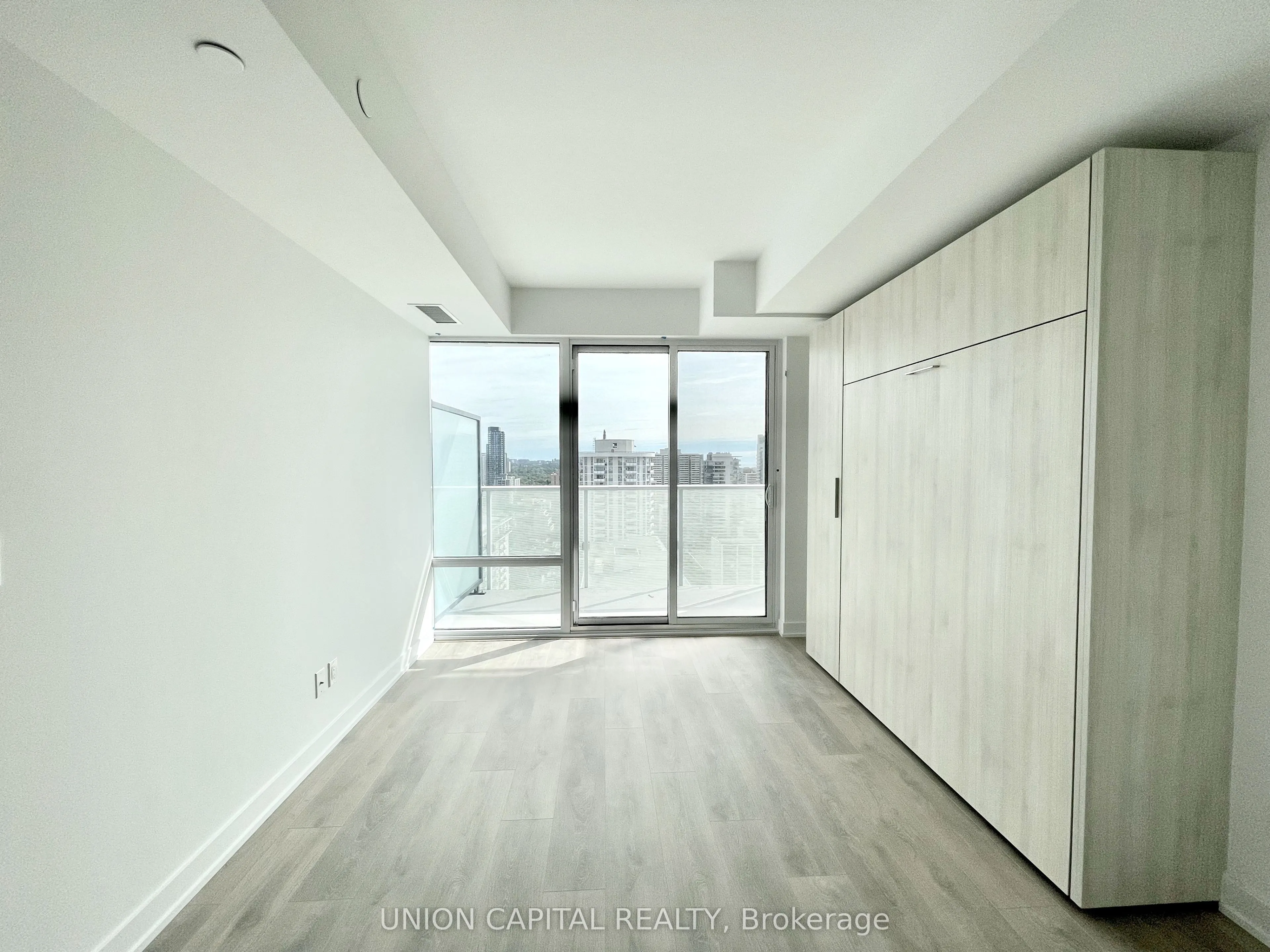 501 Yonge Street, #2306
