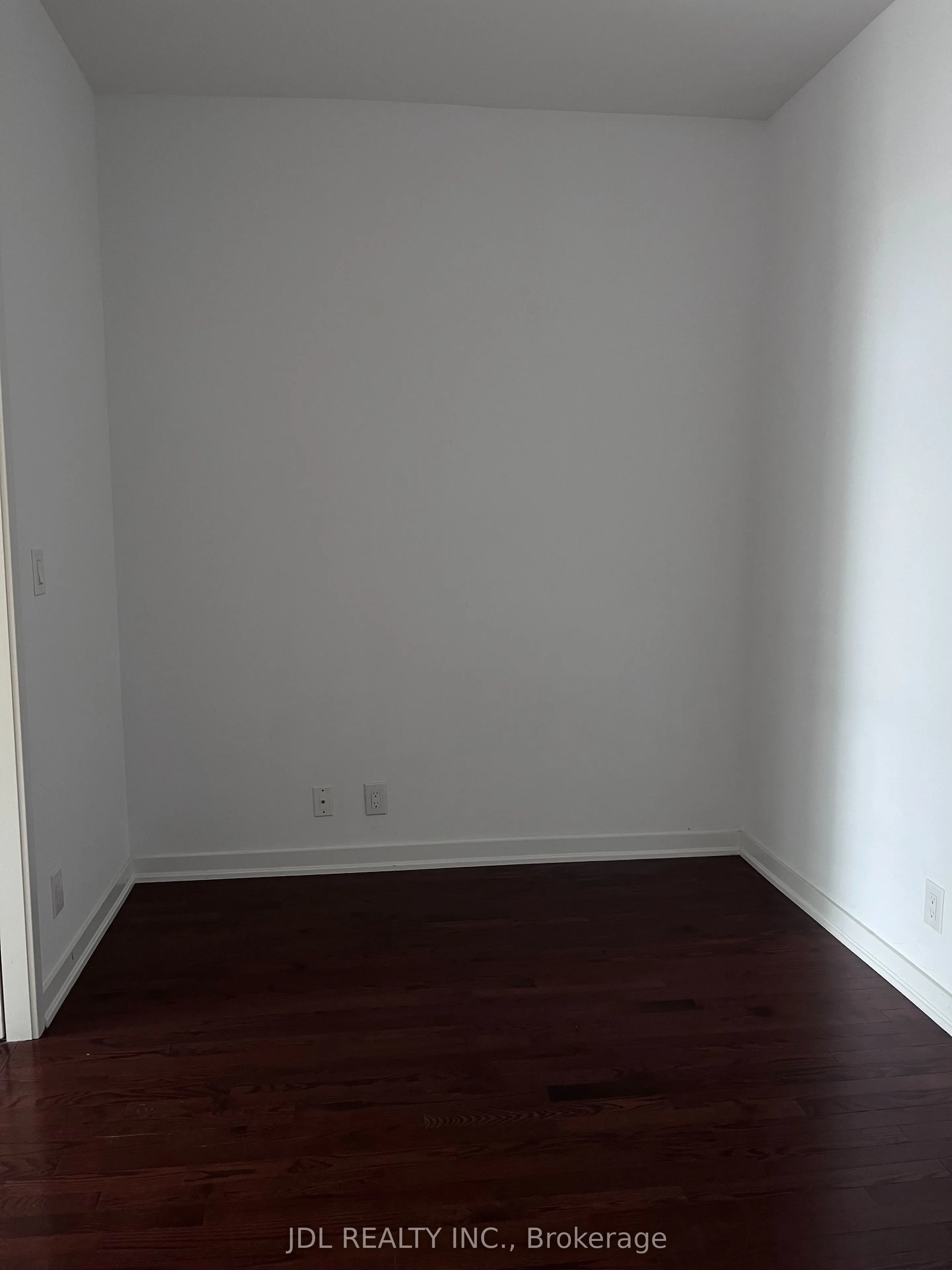 12 York Street, #2003
