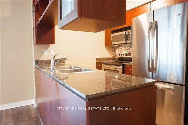 397 Front Street W, #1110