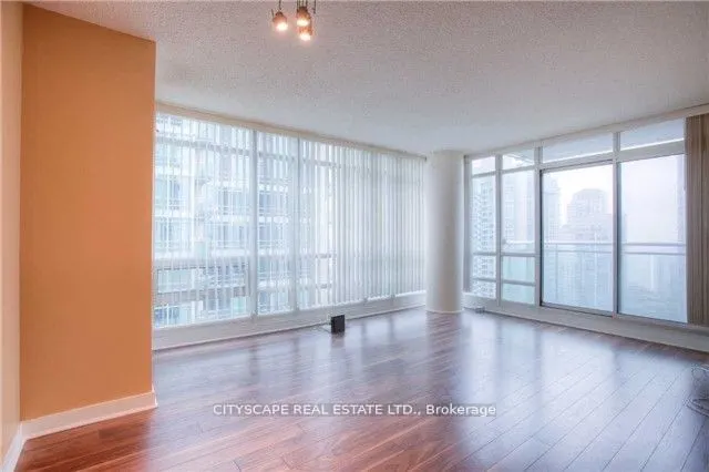 397 Front Street W, #1110