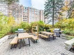 15 Northtown Way, #225