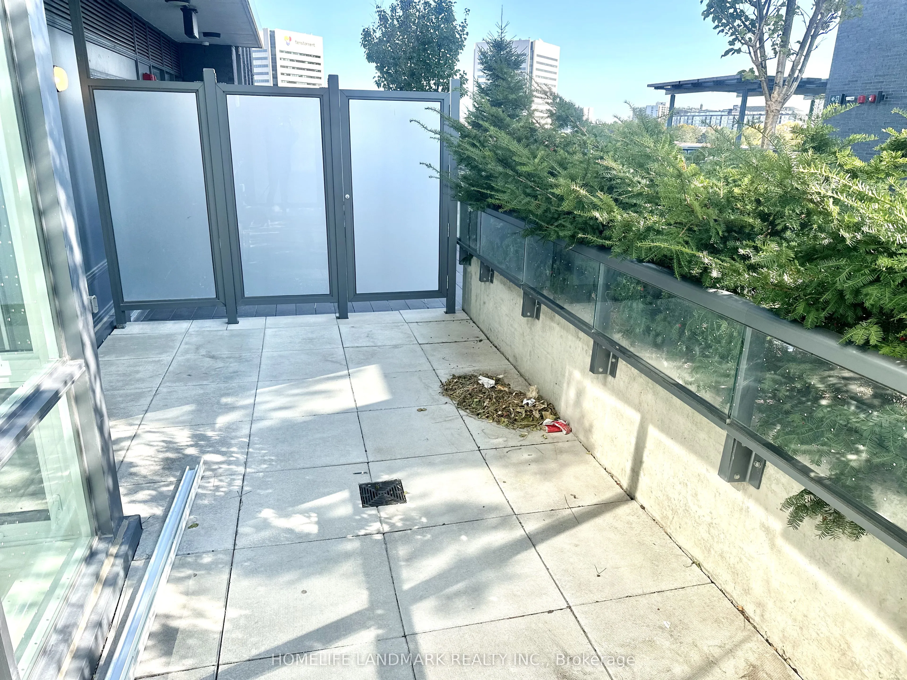 6 Sonic Way S, #408
