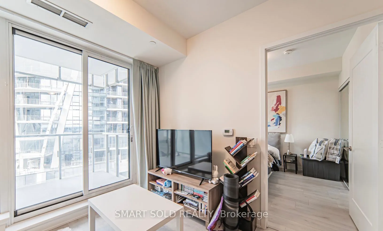 28 Freeland Street, #1603
