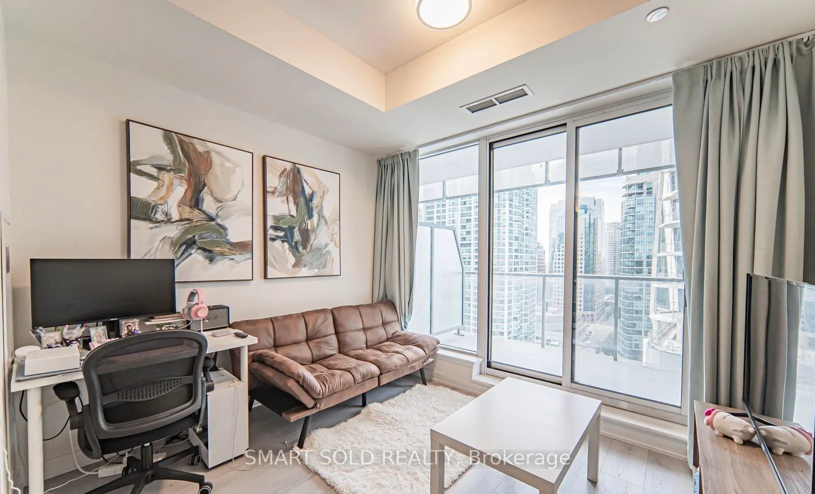 28 Freeland Street, #1603