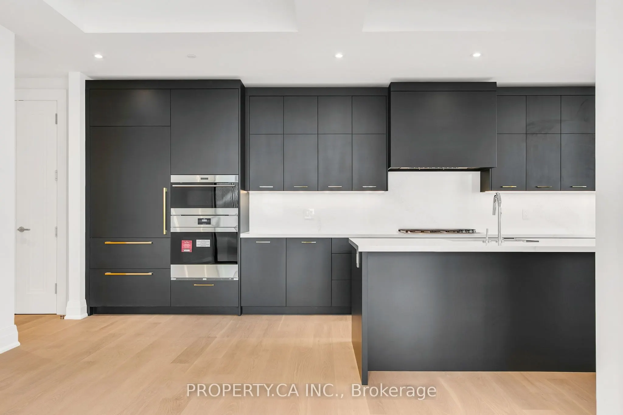 10 Prince Arthur Avenue, #403