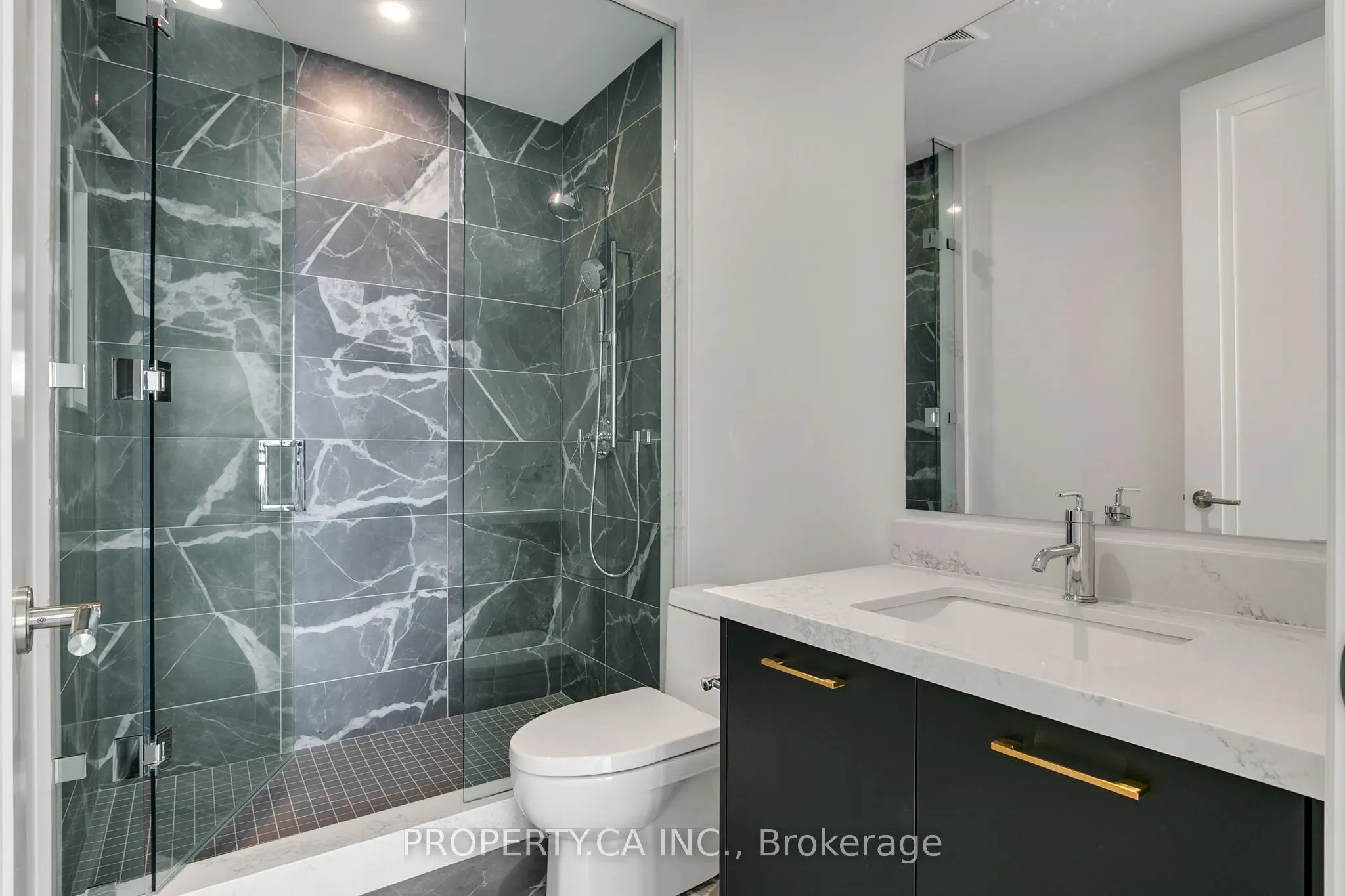 10 Prince Arthur Avenue, #403
