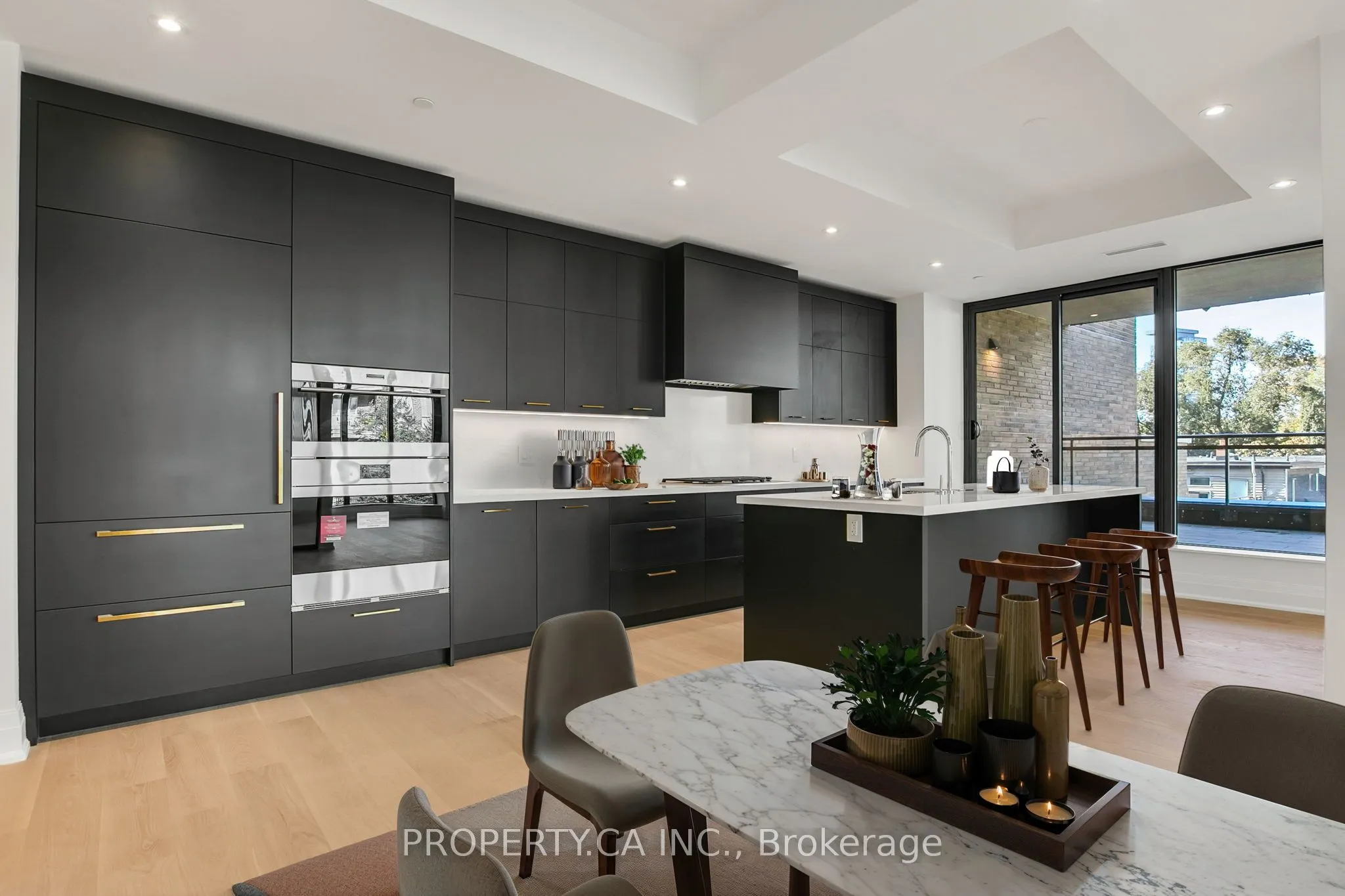 10 Prince Arthur Avenue, #403
