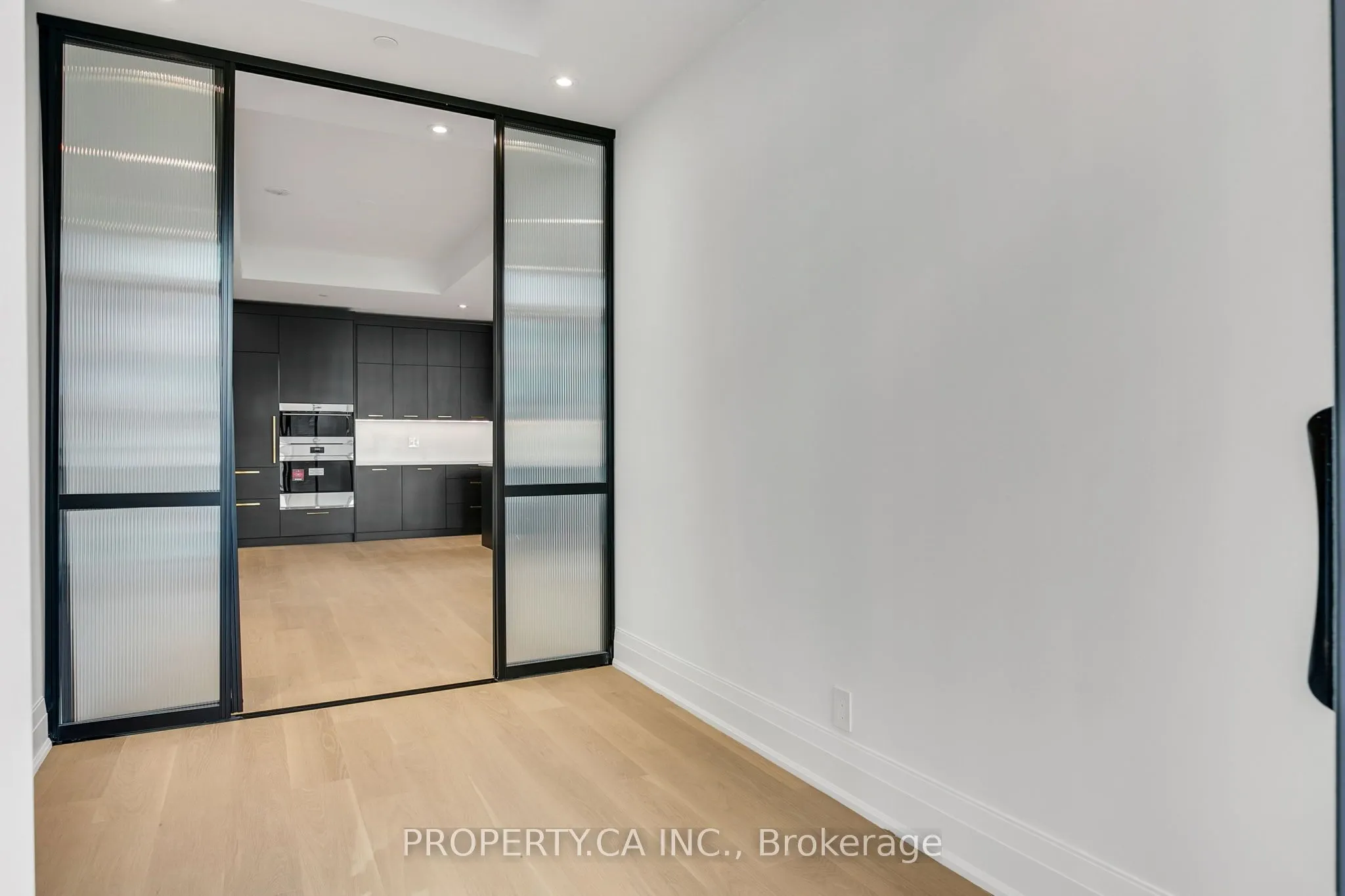 10 Prince Arthur Avenue, #403