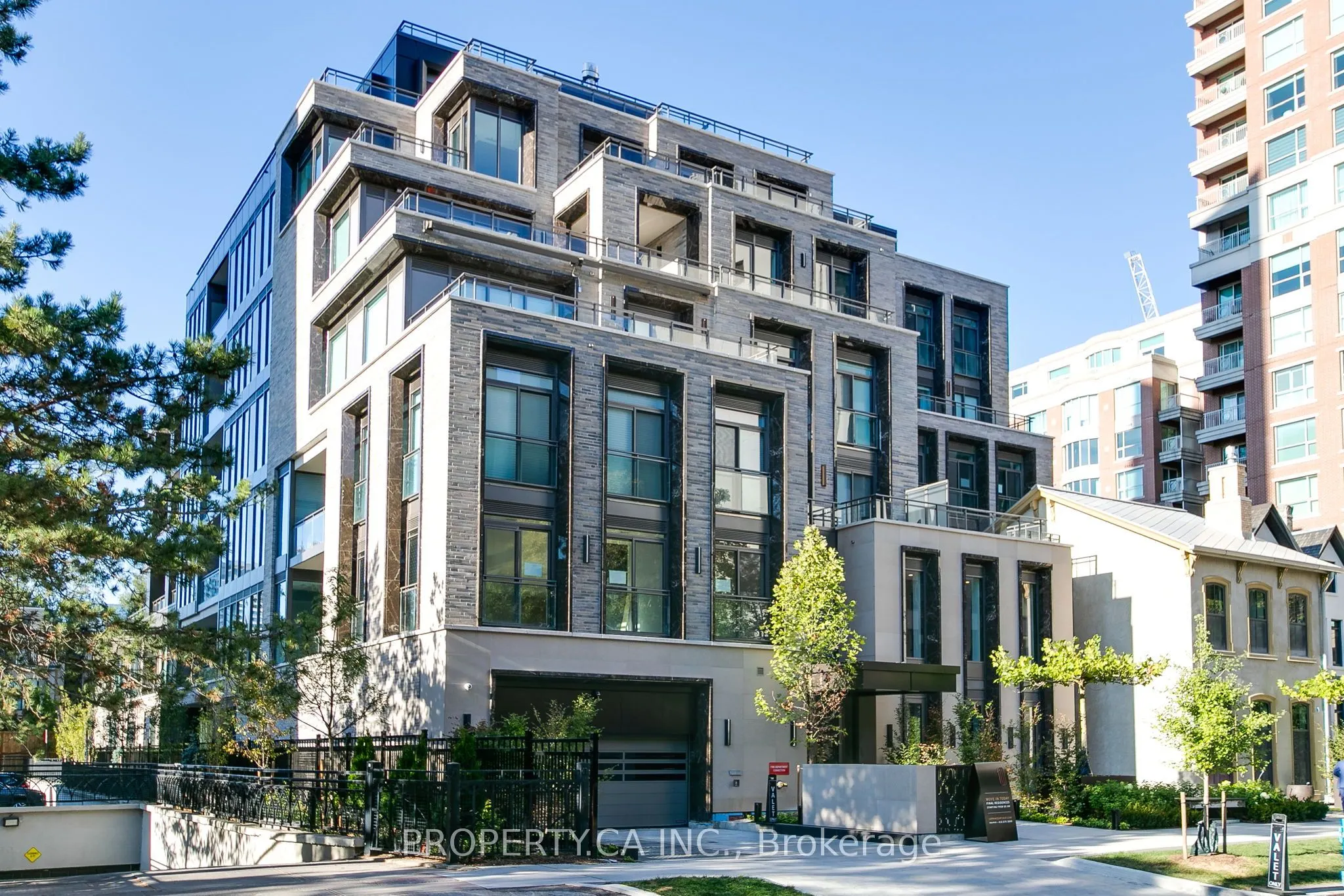 10 Prince Arthur Avenue, #403