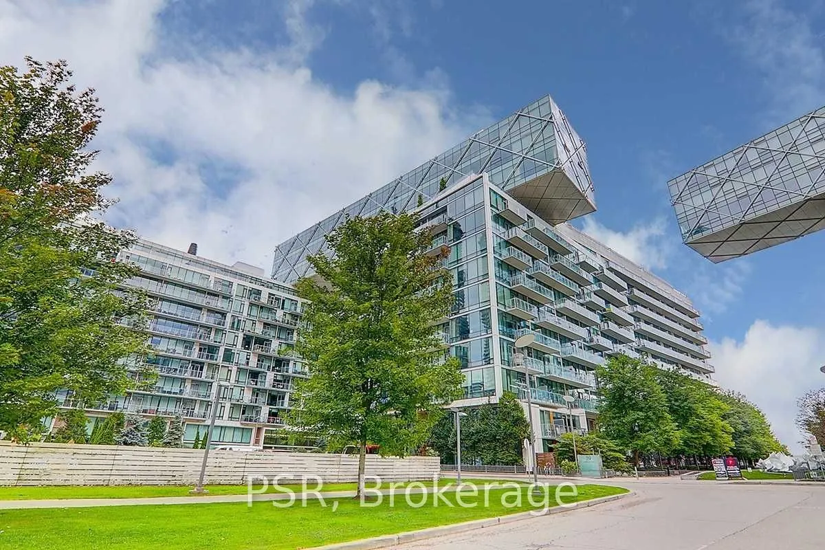 39 Queens Quay E, #1211