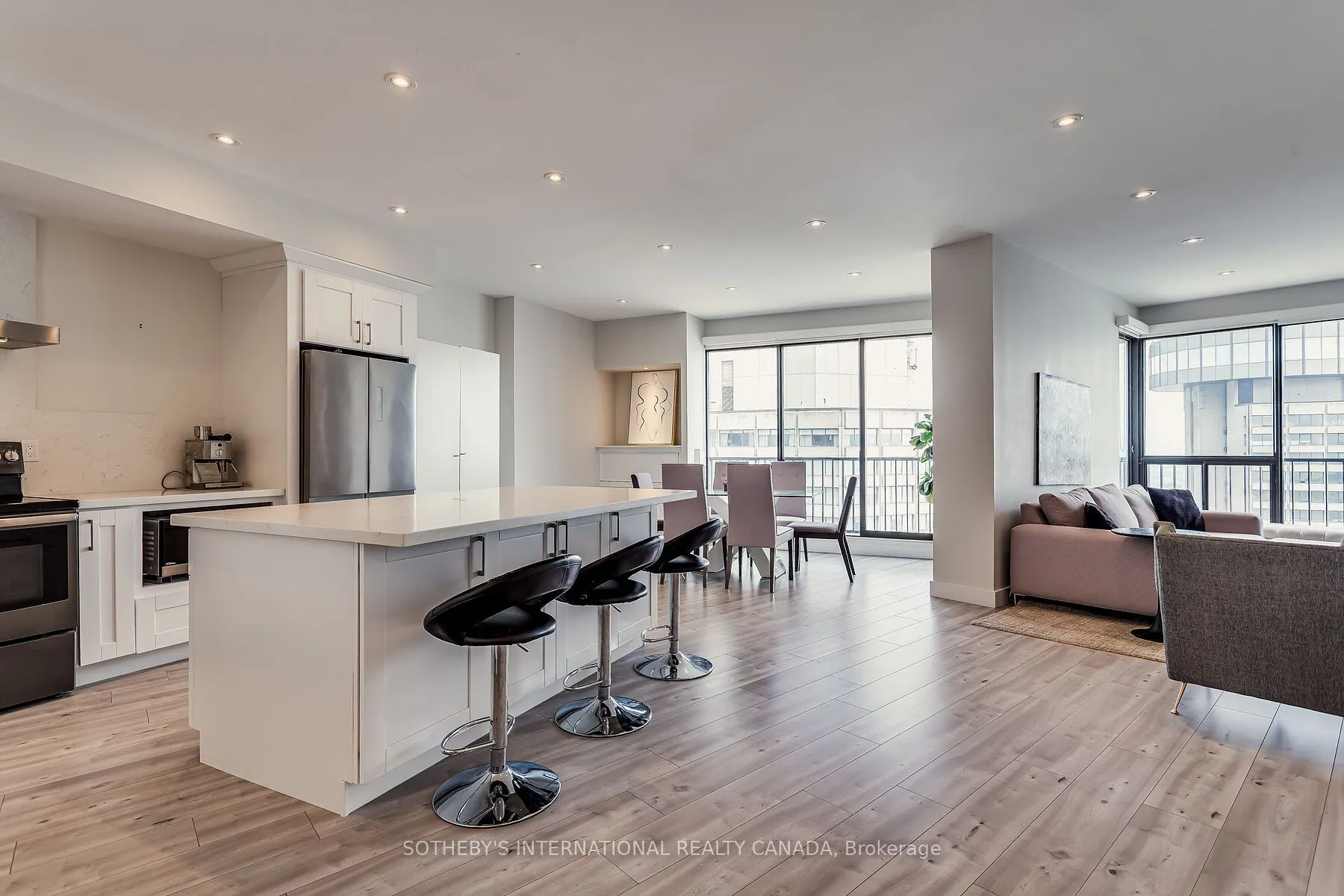 33 Harbour Square, #3408