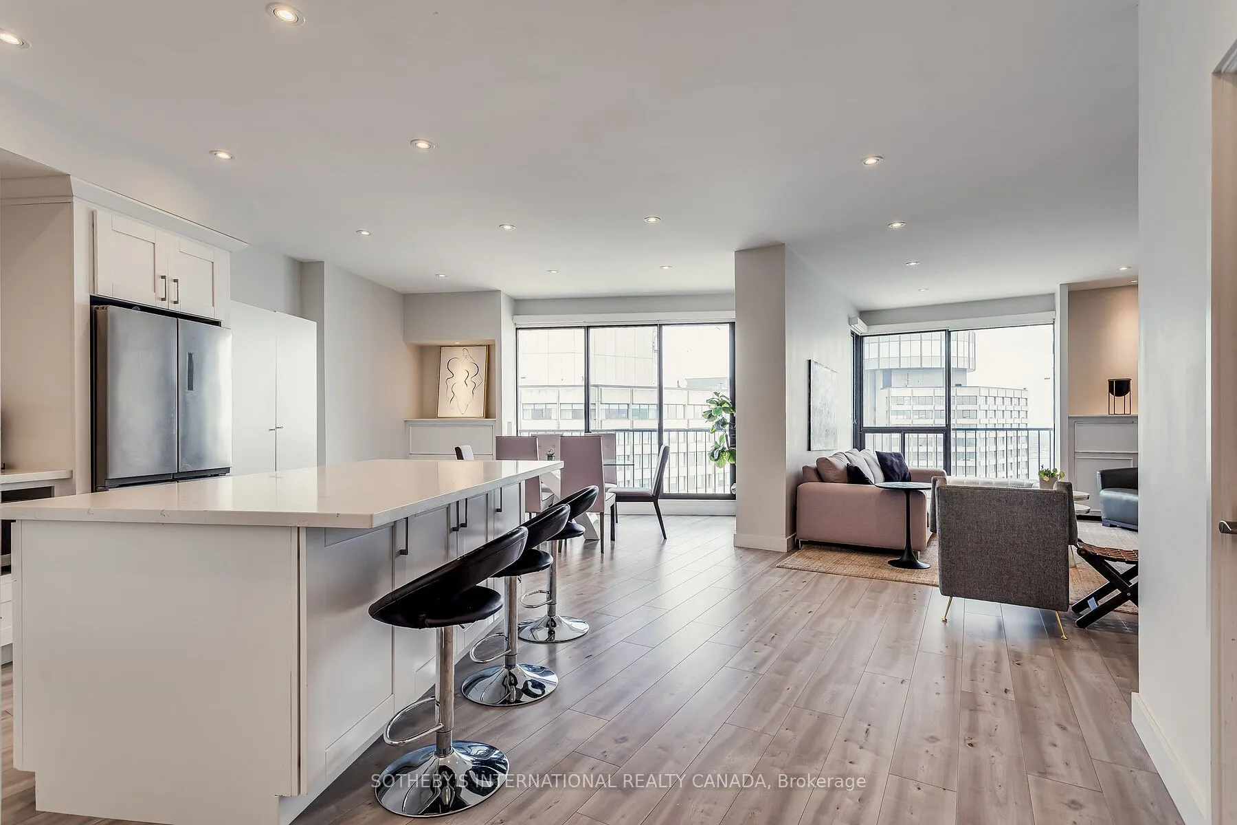 33 Harbour Square, #3408