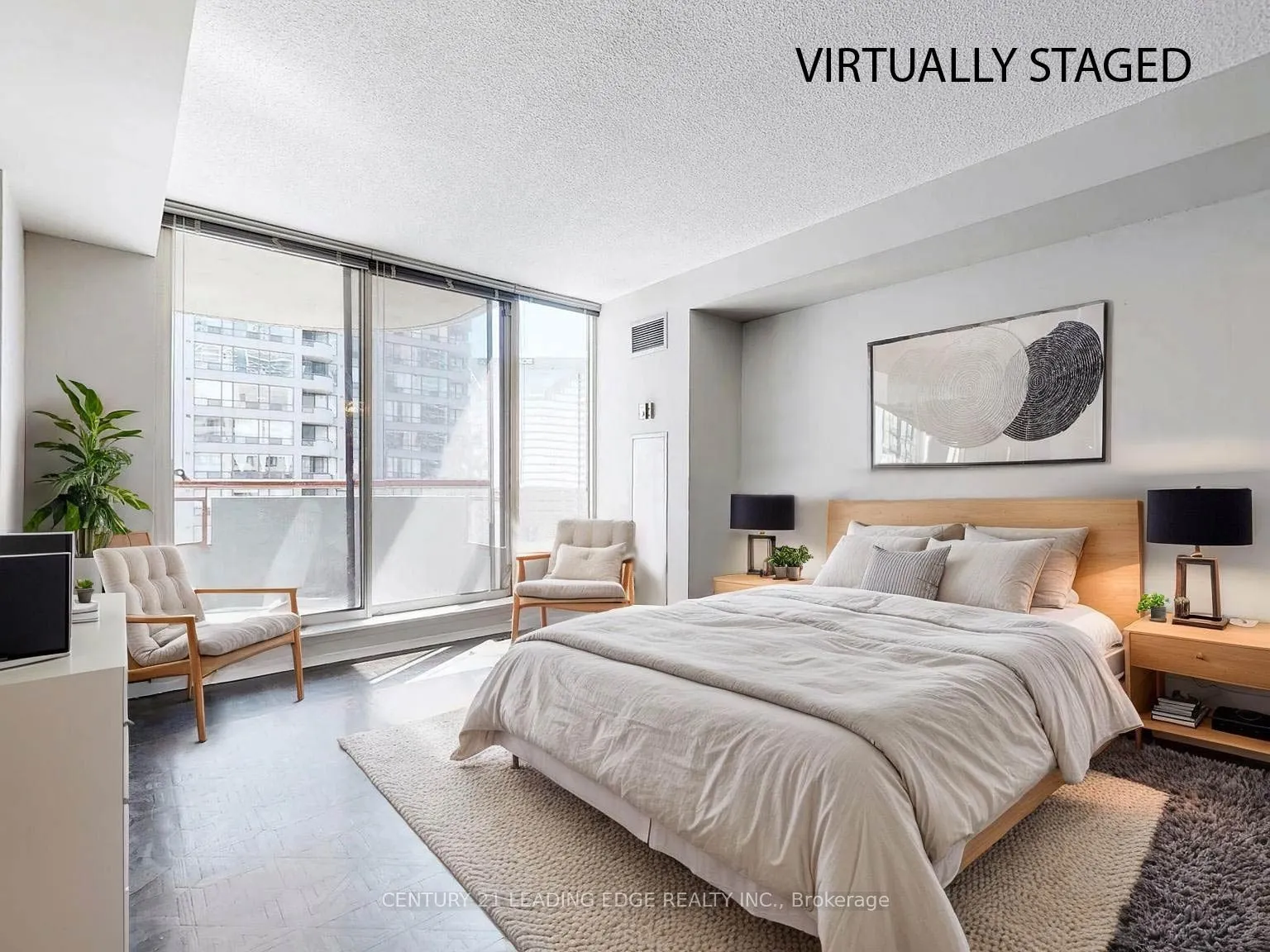 5785 Yonge Street, #PH404