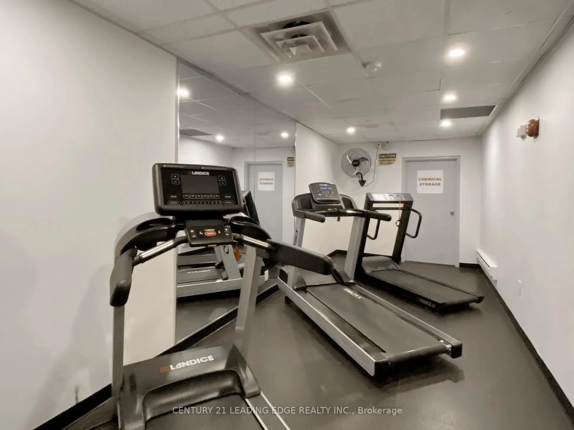 5785 Yonge Street, #PH404