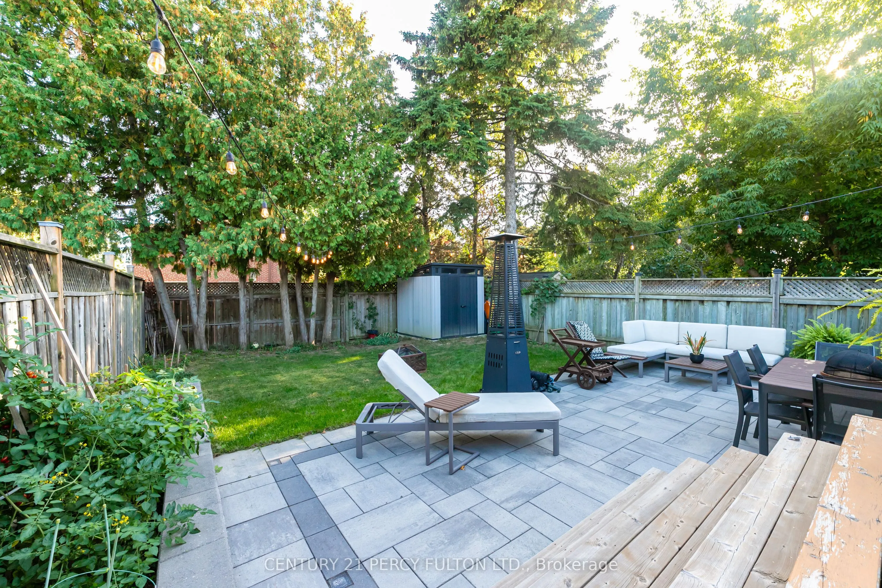 83 Cairnside Crescent