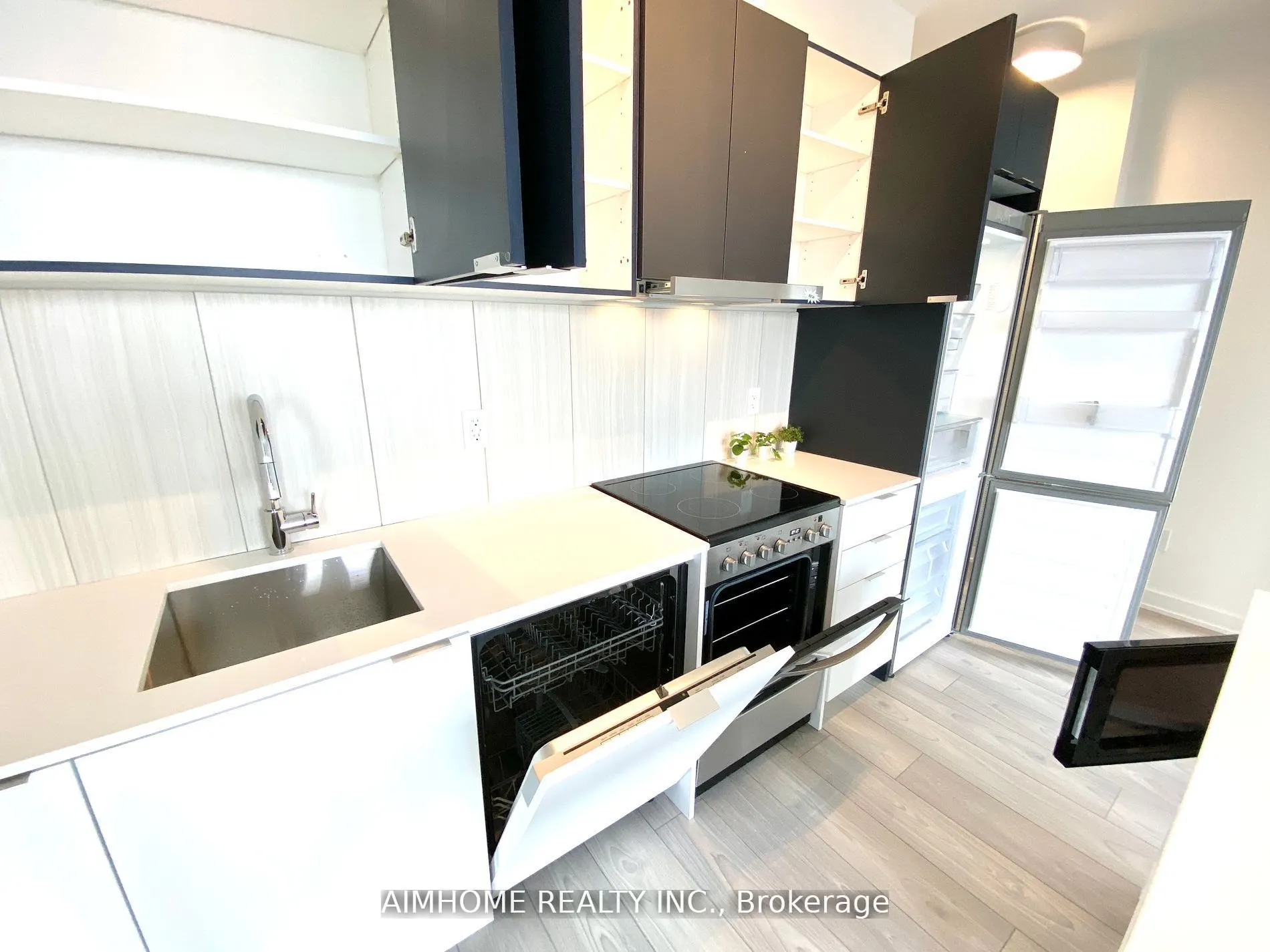 8 Tippett Road, #1017