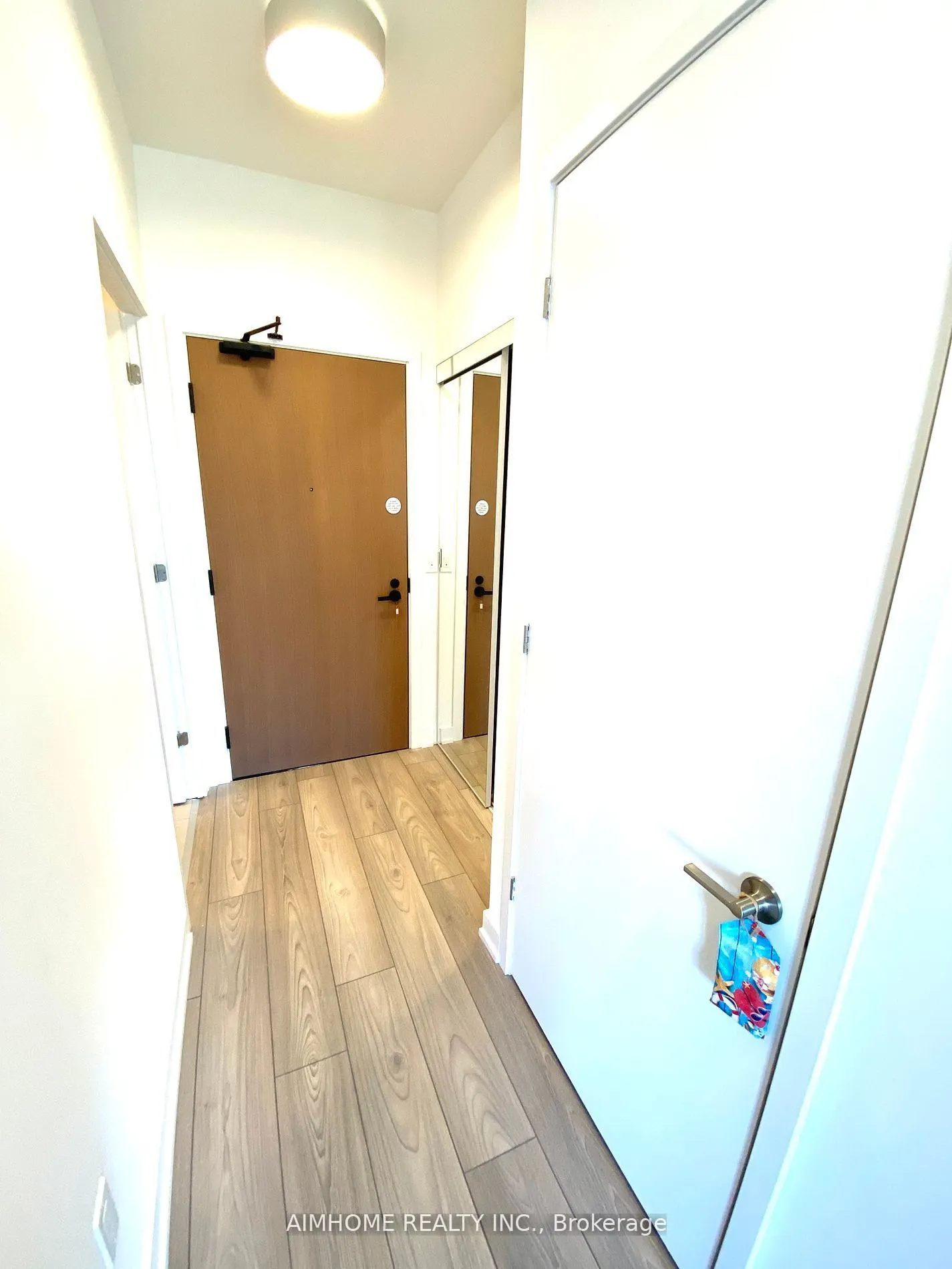 8 Tippett Road, #1017
