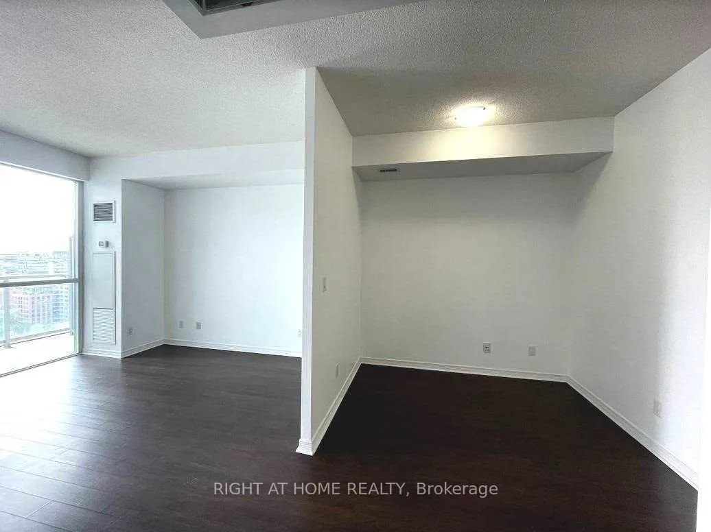 352 Front Street W, #1912