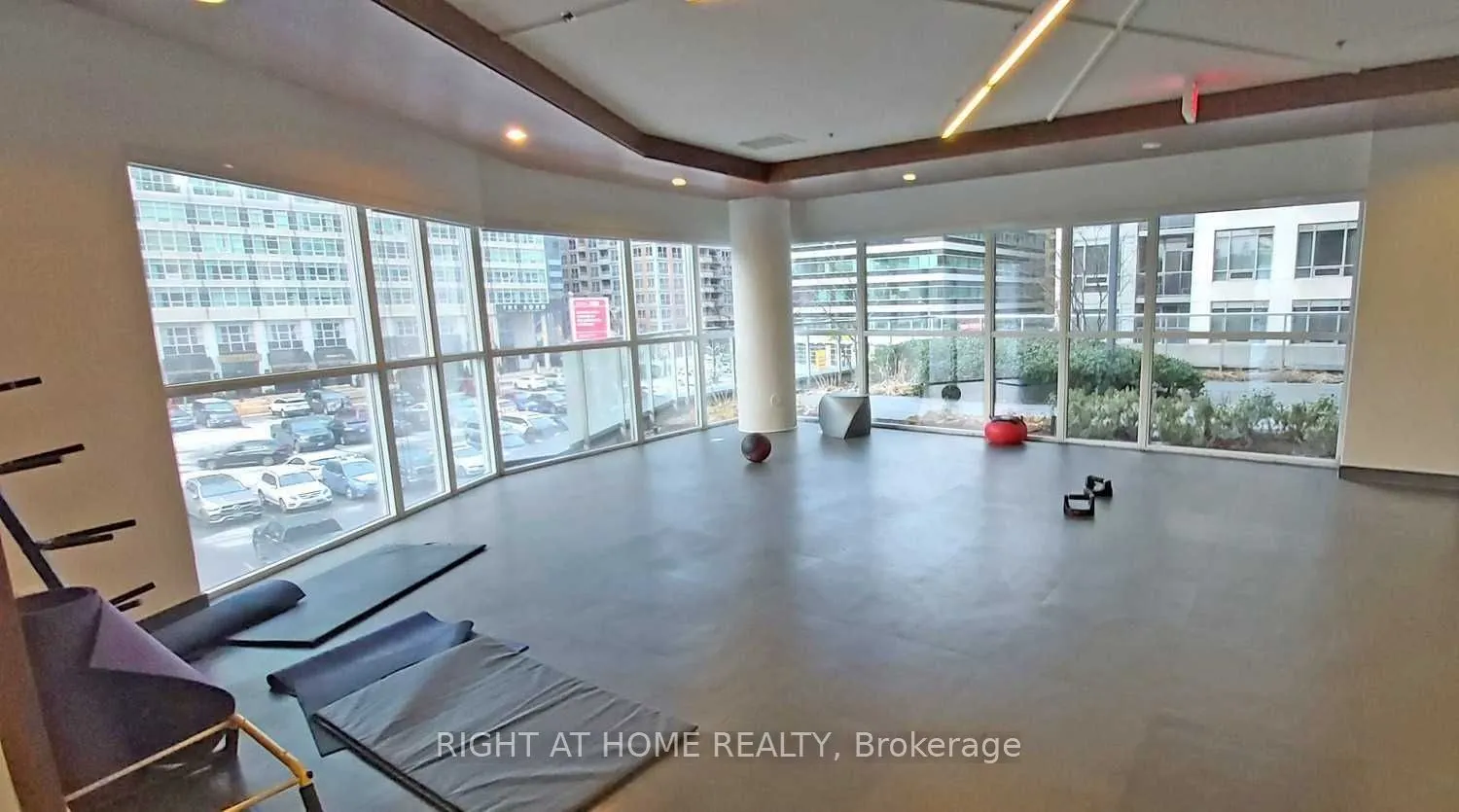 352 Front Street W, #1912