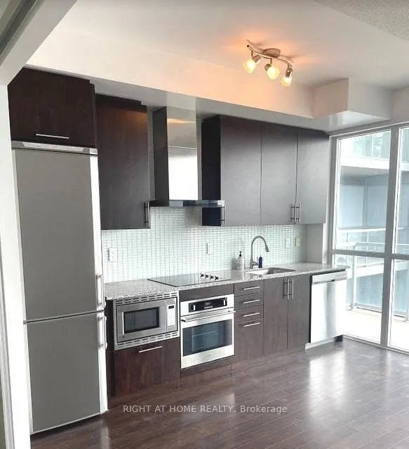 352 Front Street W, #1912