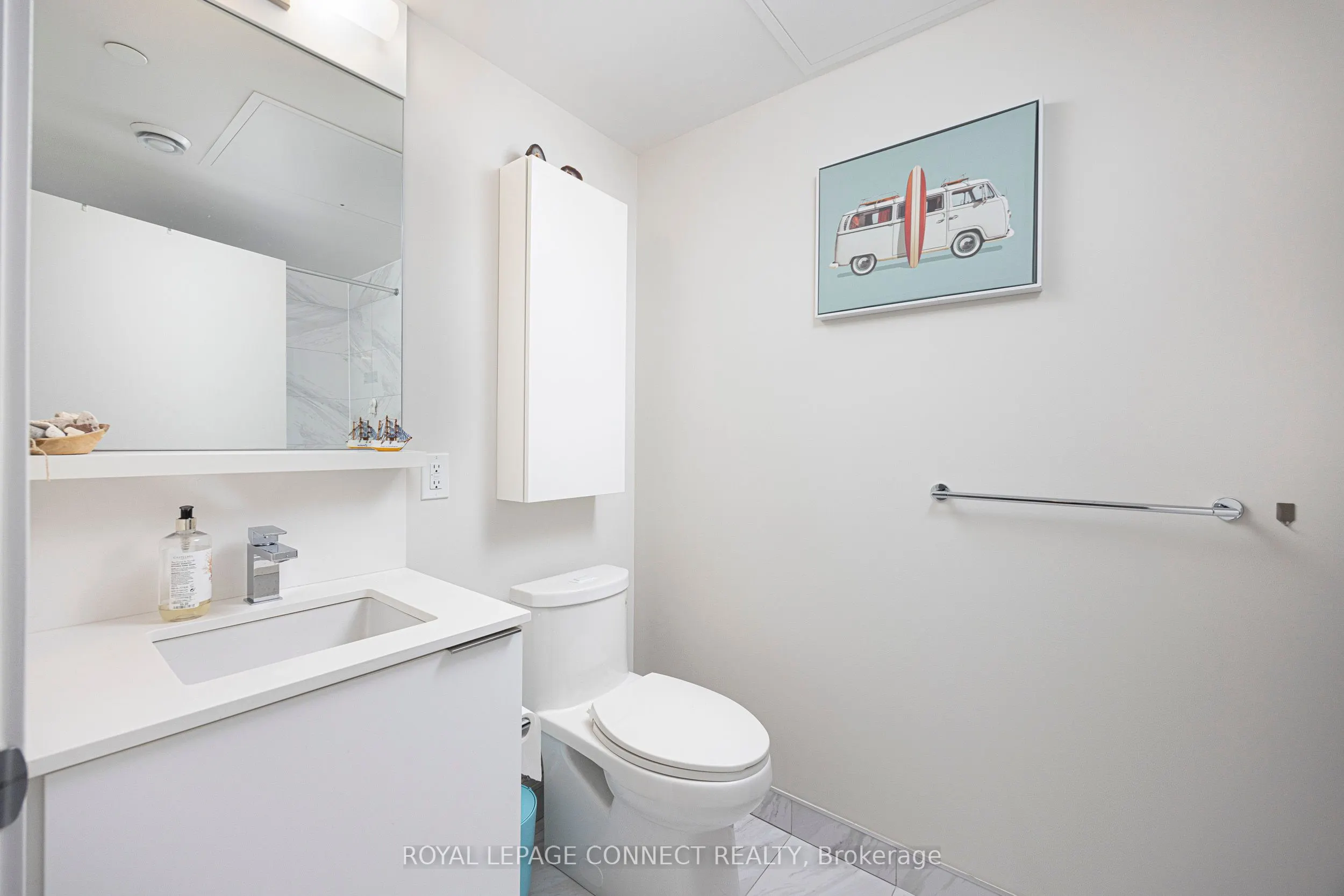 85 Wood Street, #2806