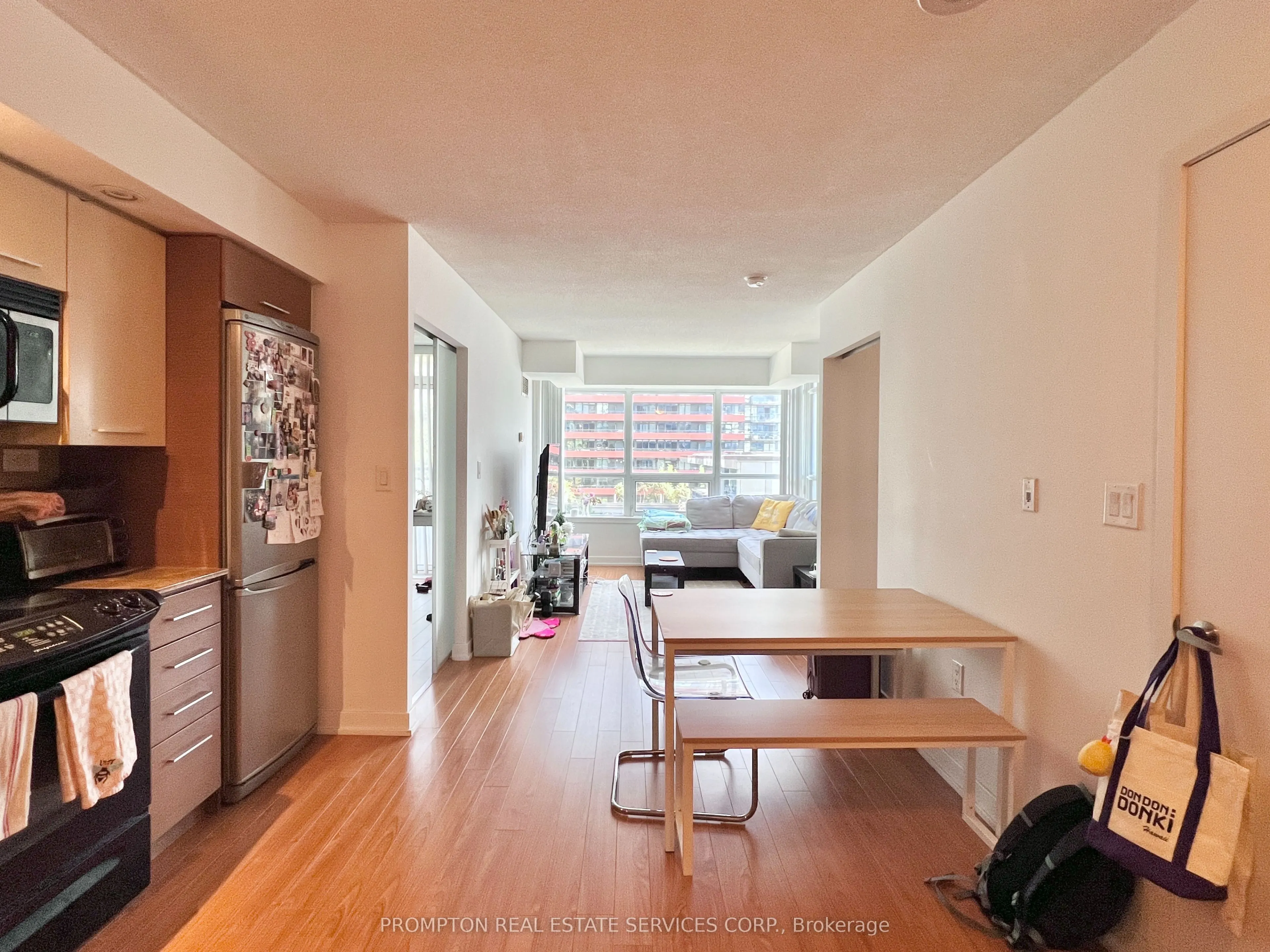 8 Telegram Mews, #608