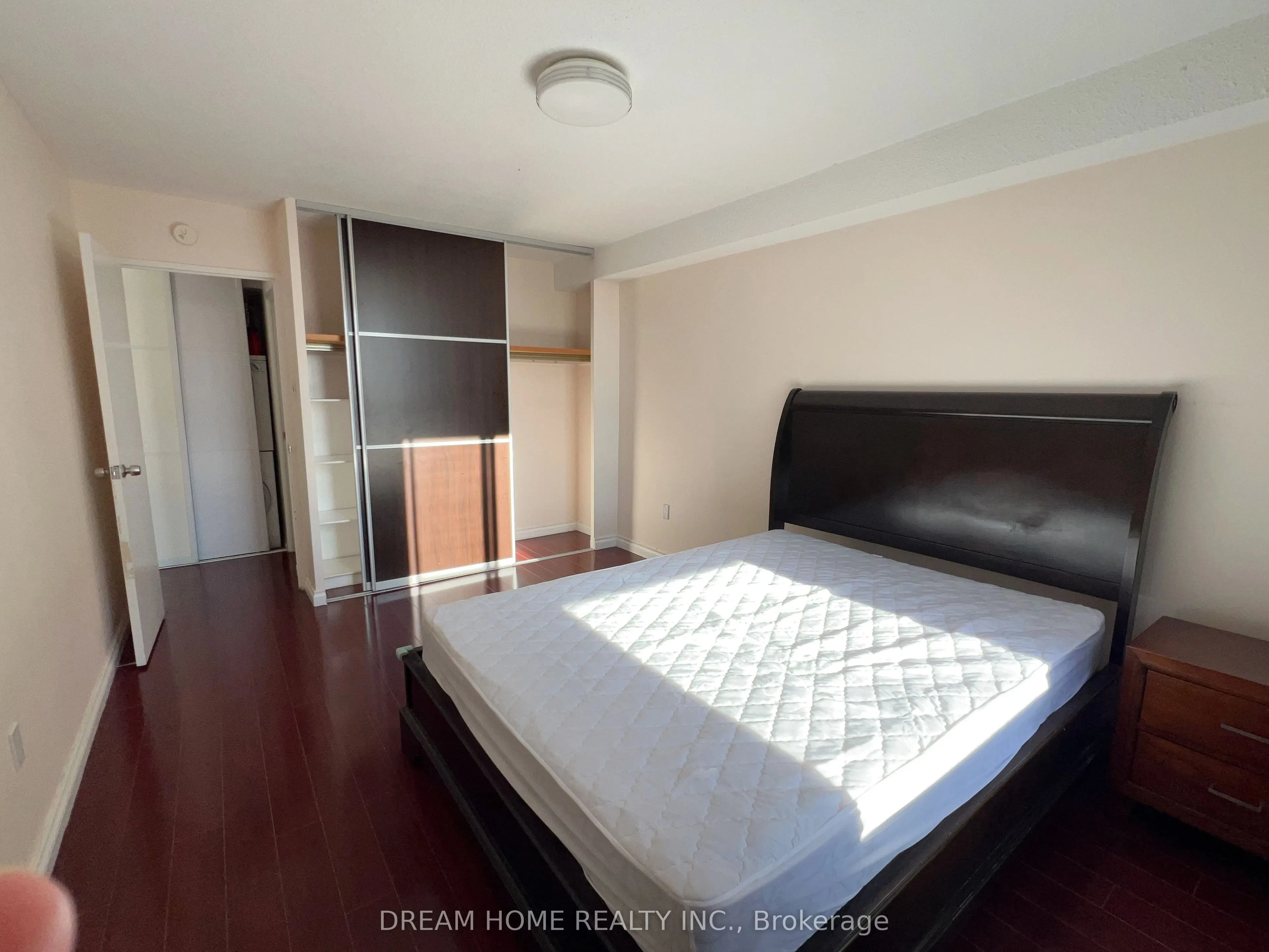 350 Seneca Hill Drive, #705