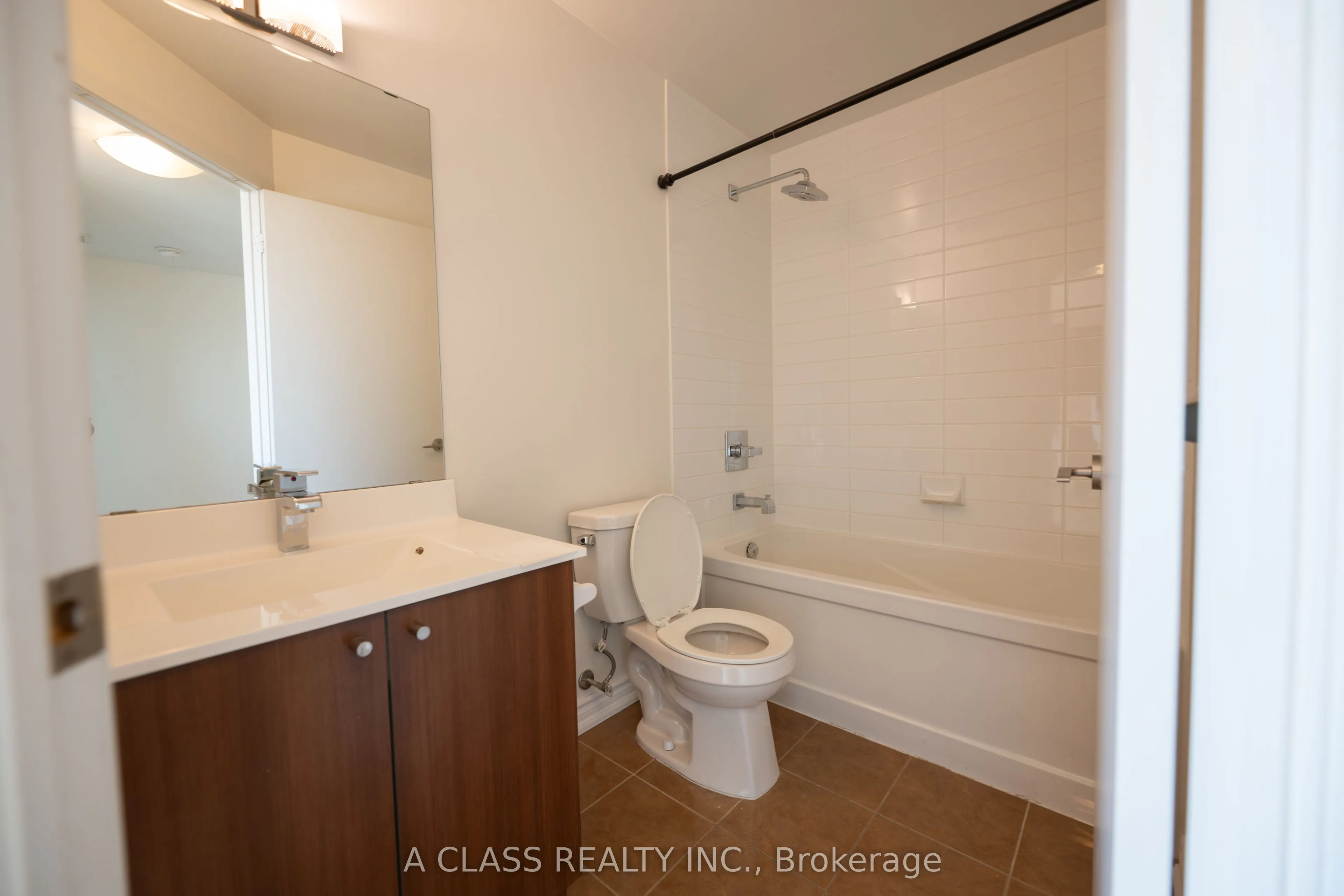 5740 Yonge Street, #2209