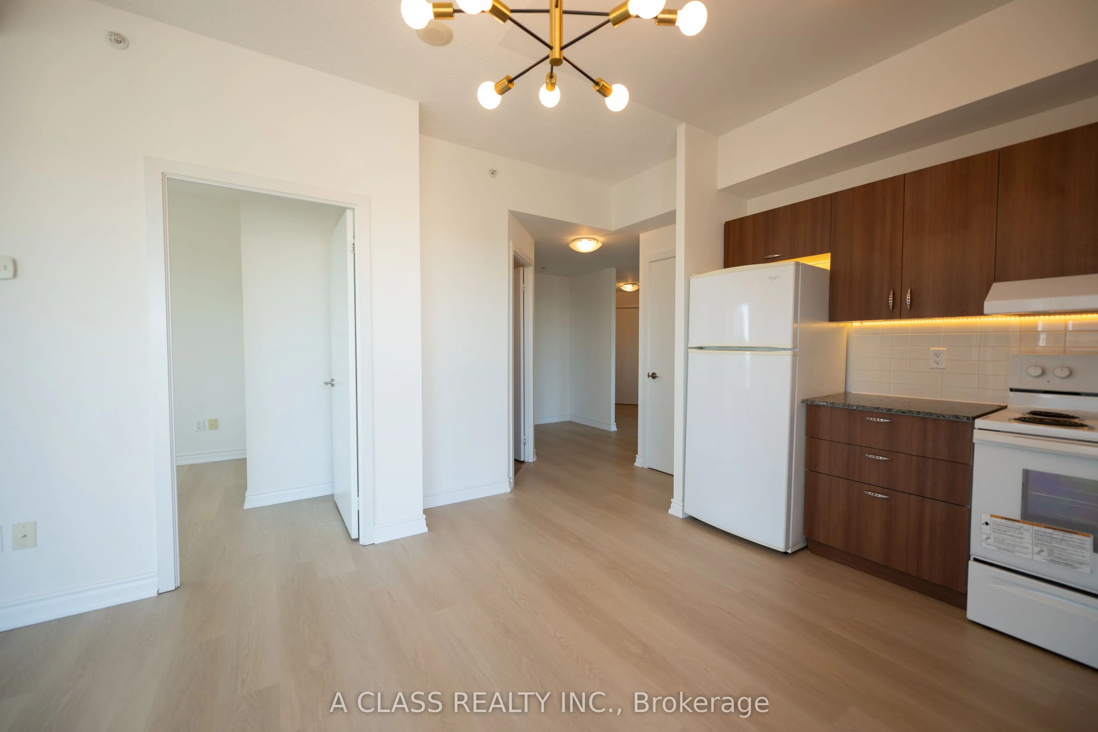 5740 Yonge Street, #2209