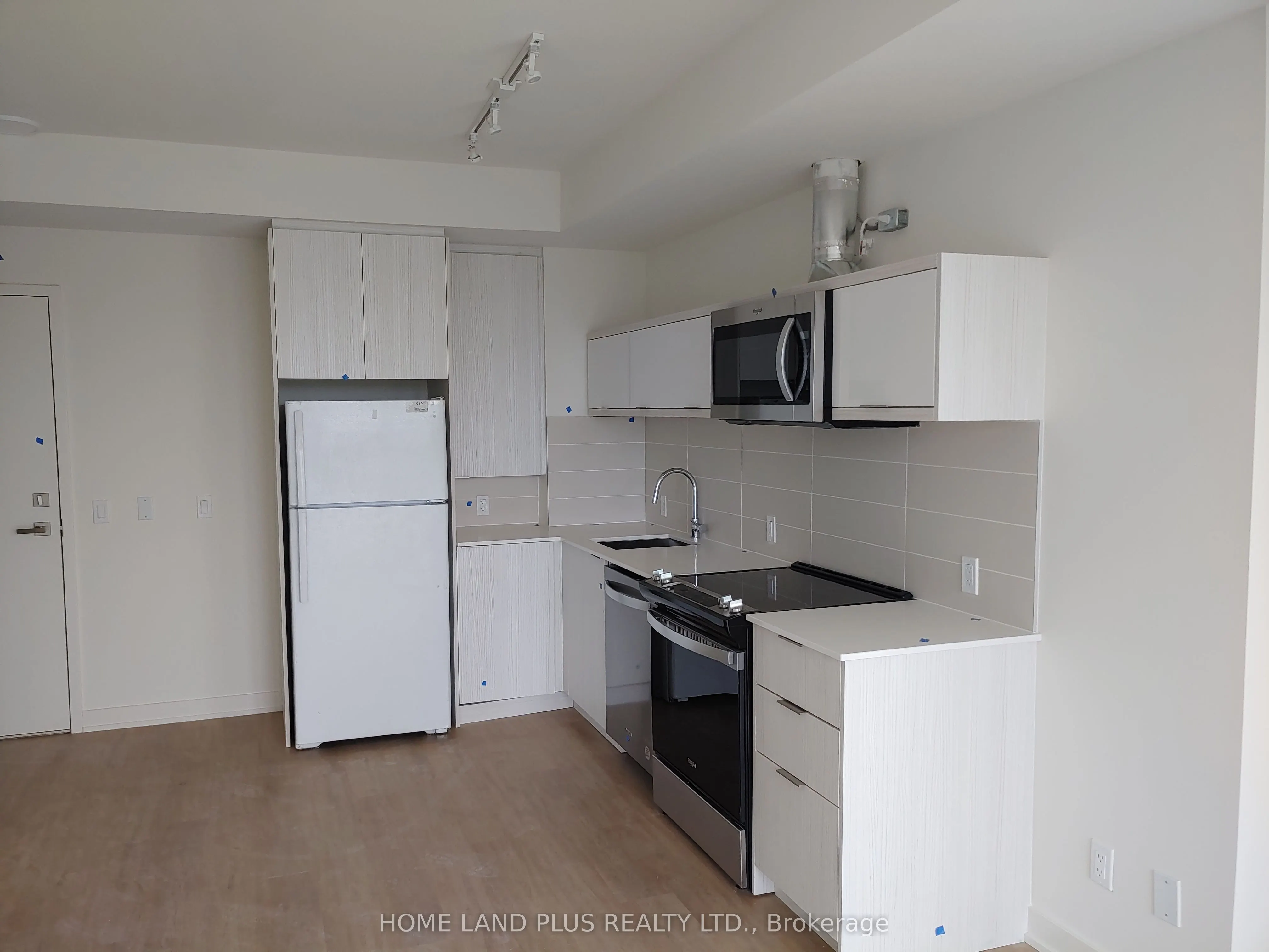 10 Deerlick Court S, #1108