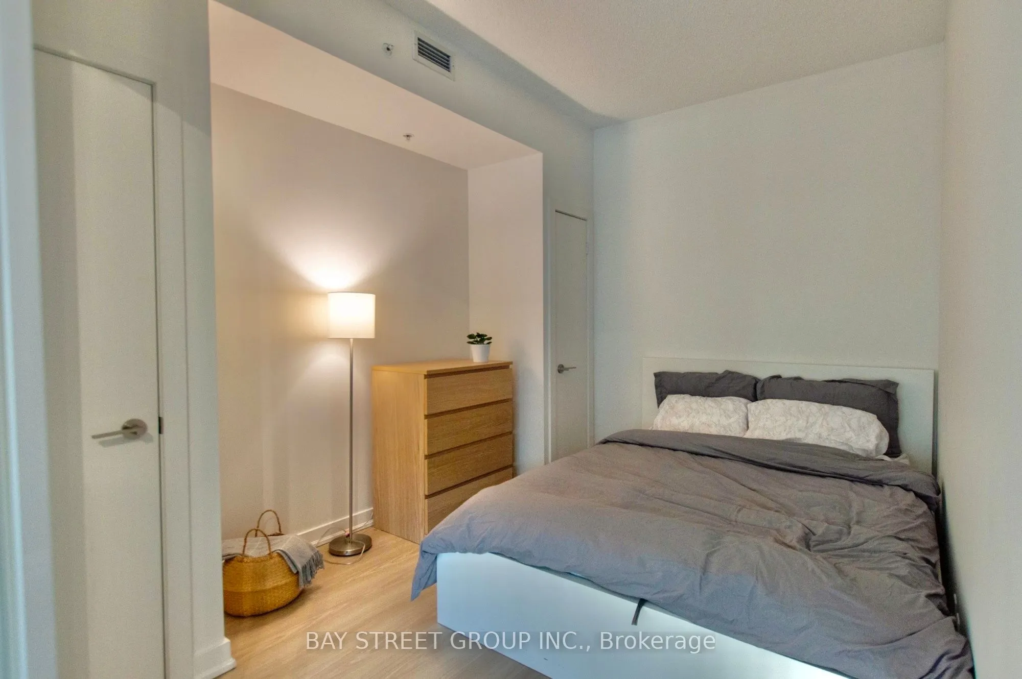 199 Richmond Street W, #203