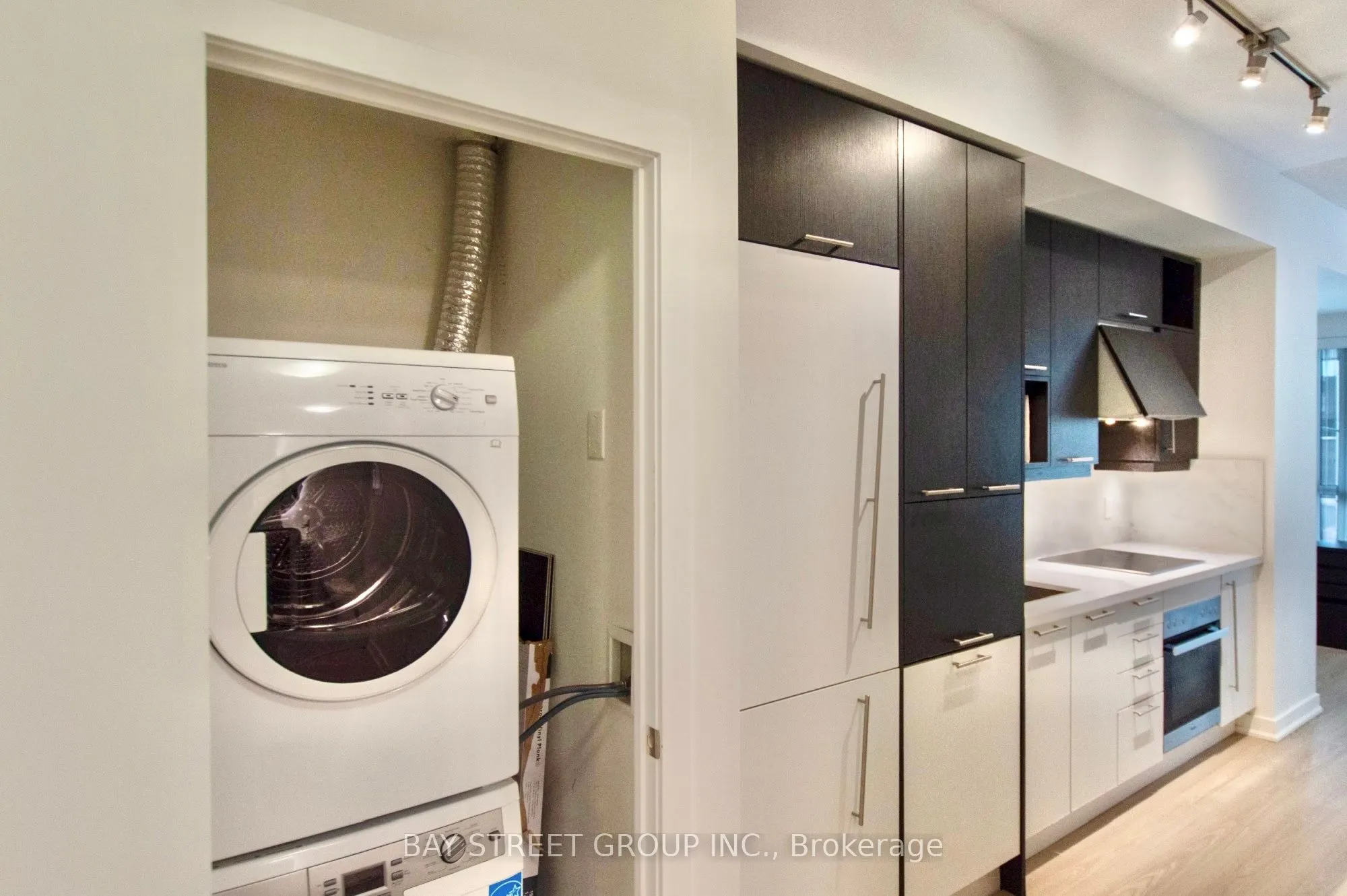 199 Richmond Street W, #203