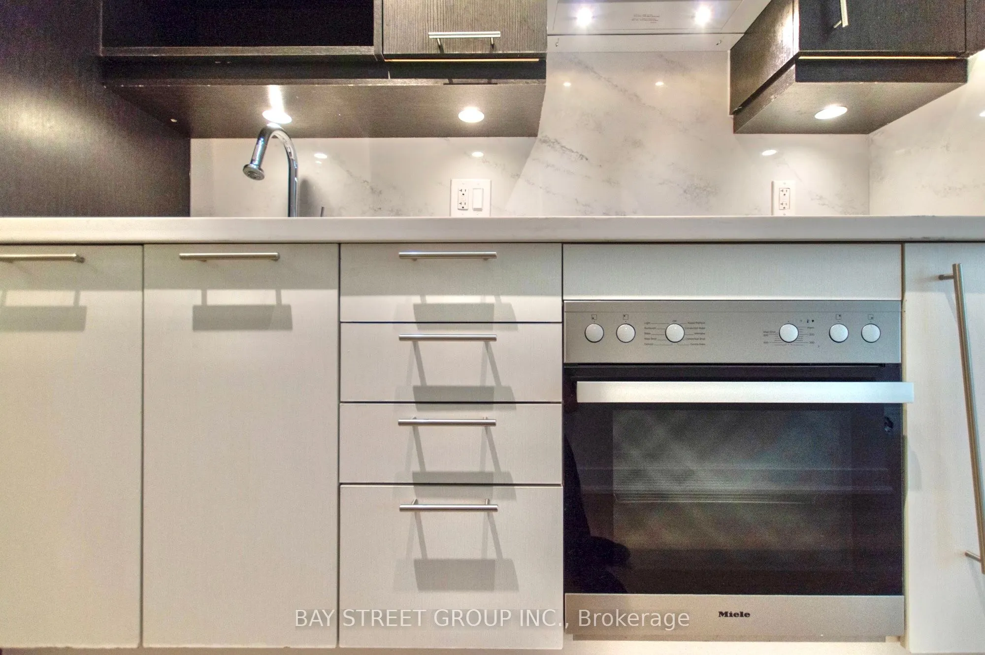 199 Richmond Street W, #203