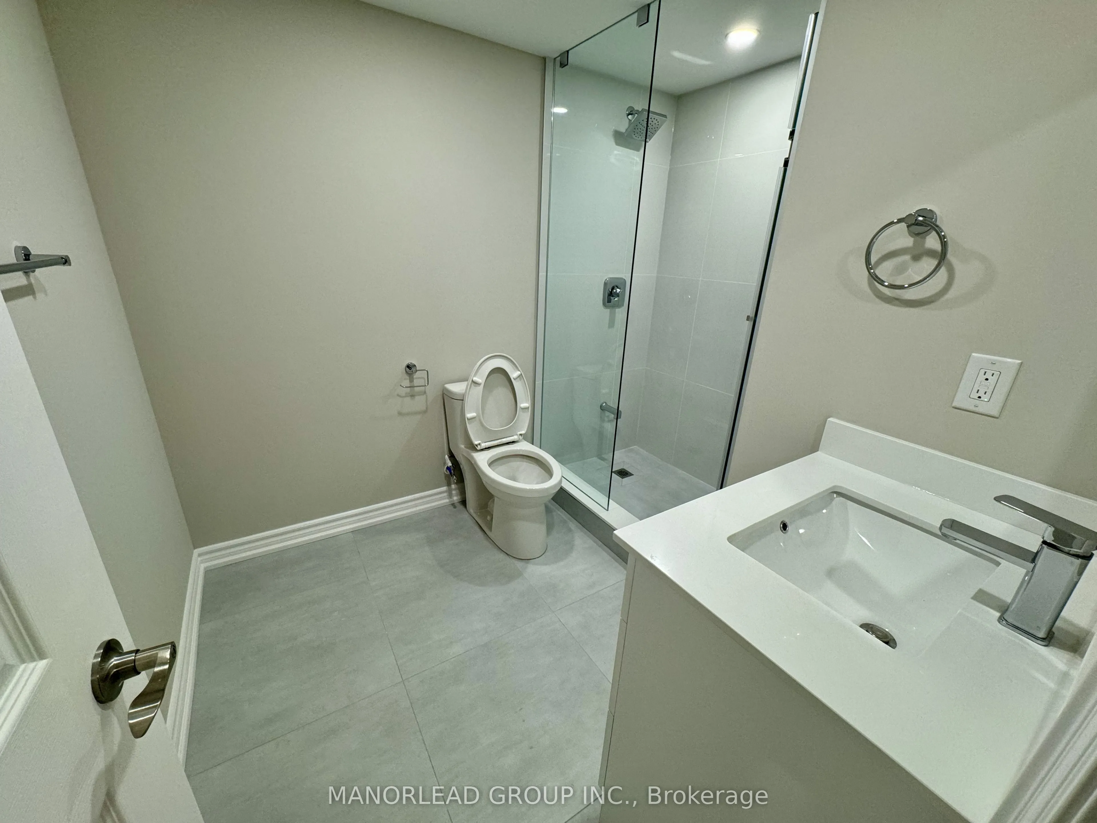 19 Waring Court, #Lower