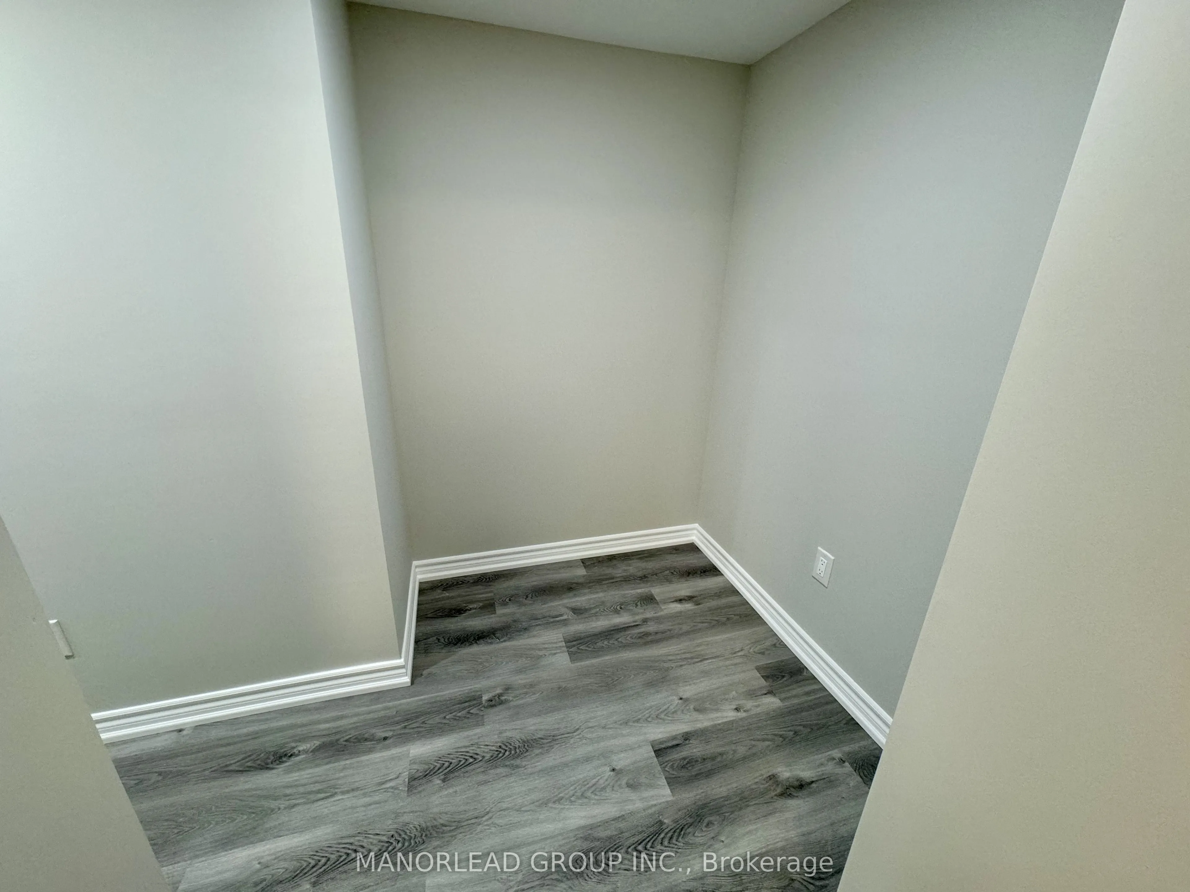 19 Waring Court, #Lower