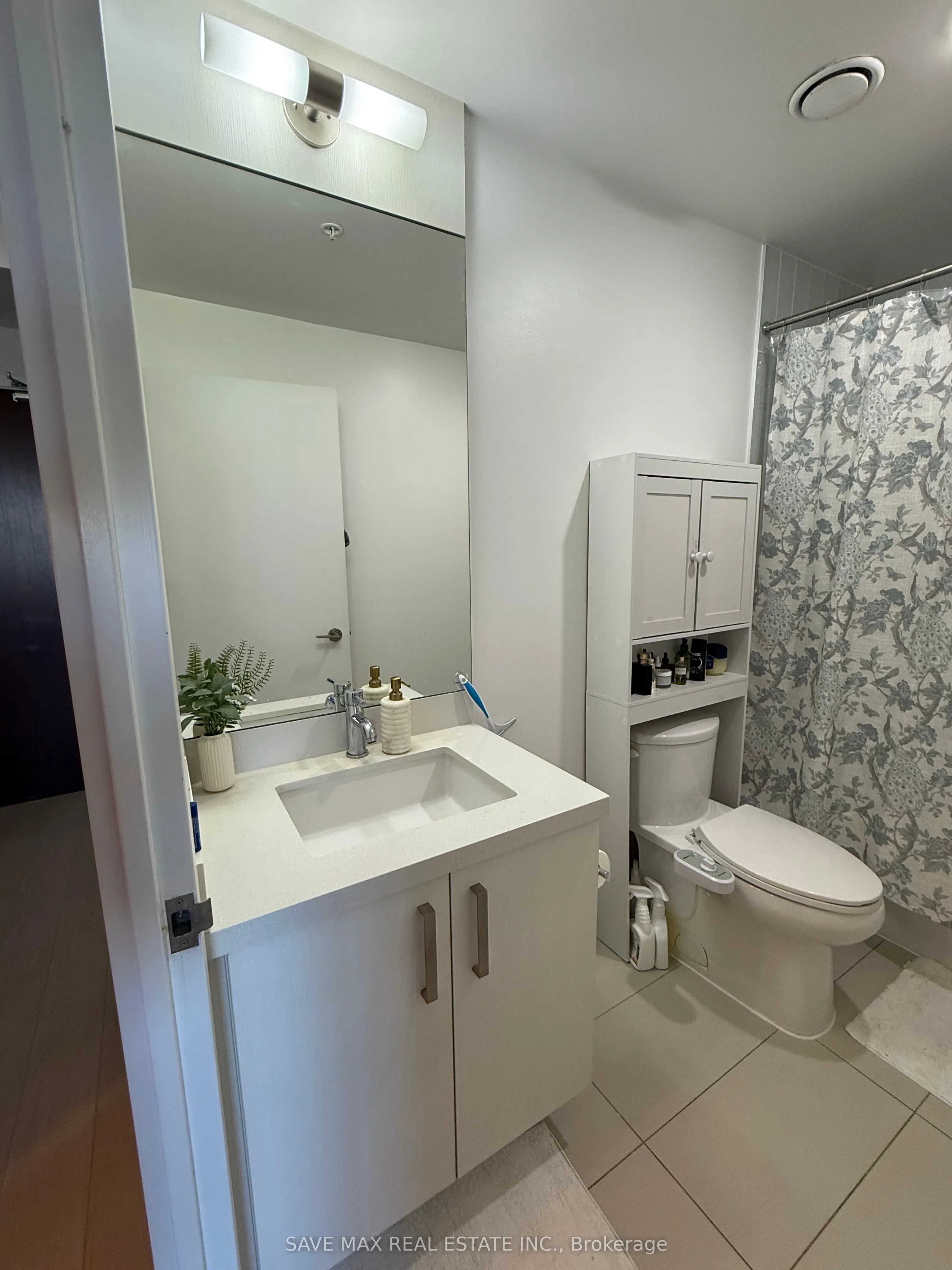 120 BAYVIEW Avenue, #N524