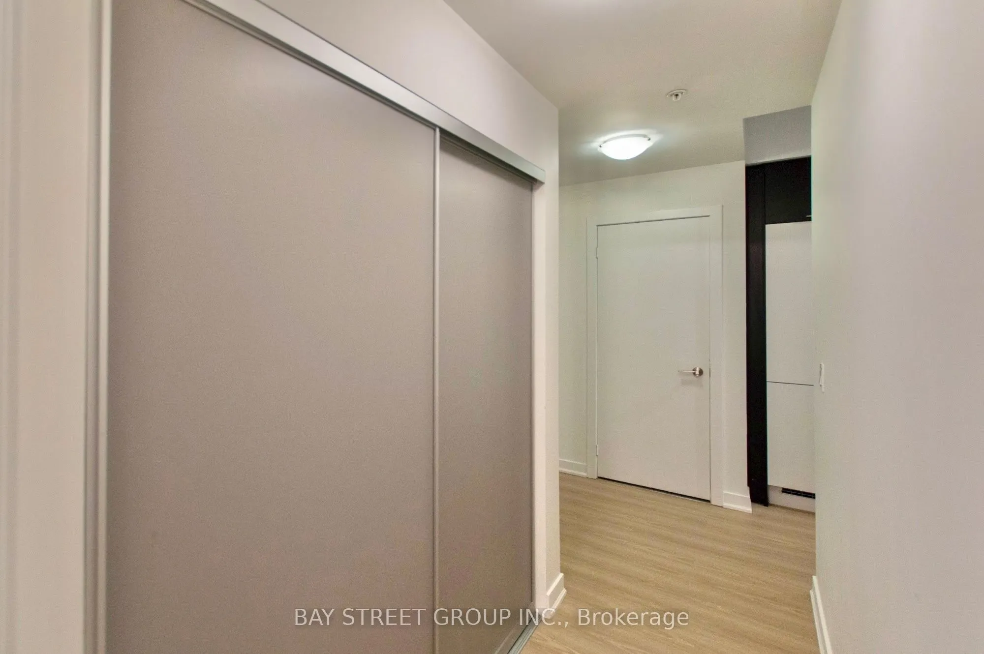 199 Richmond Street W, #203