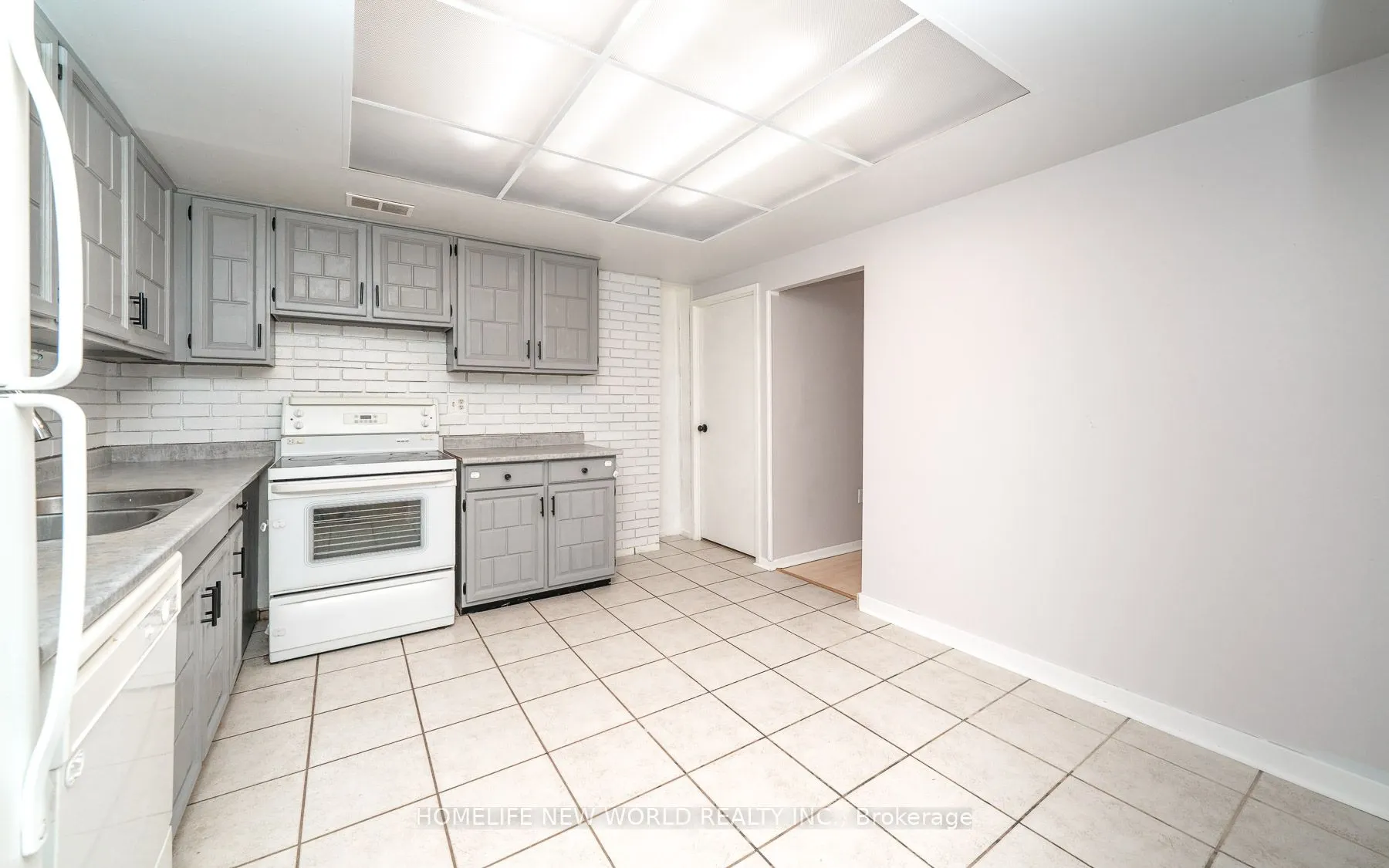 10 Muirhead Road, #804