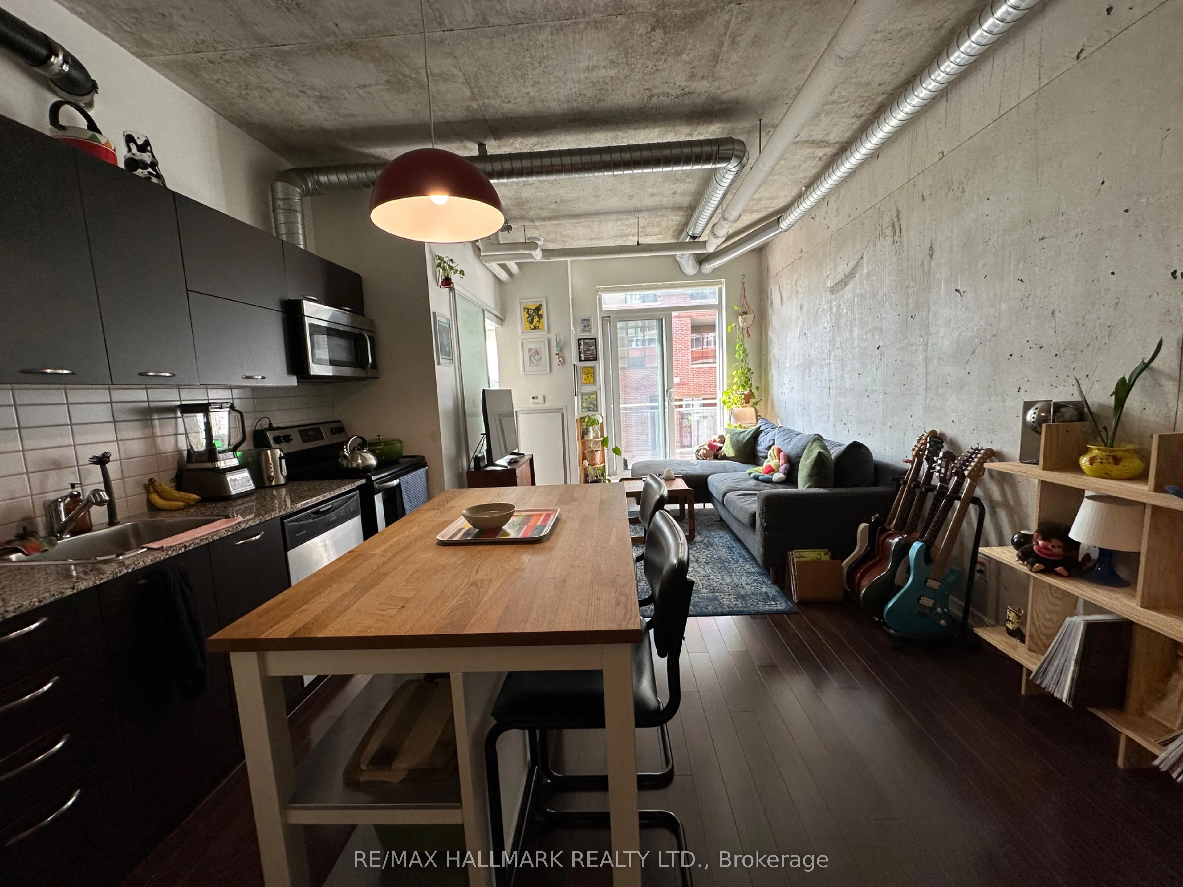 170 Sudbury Street, #403