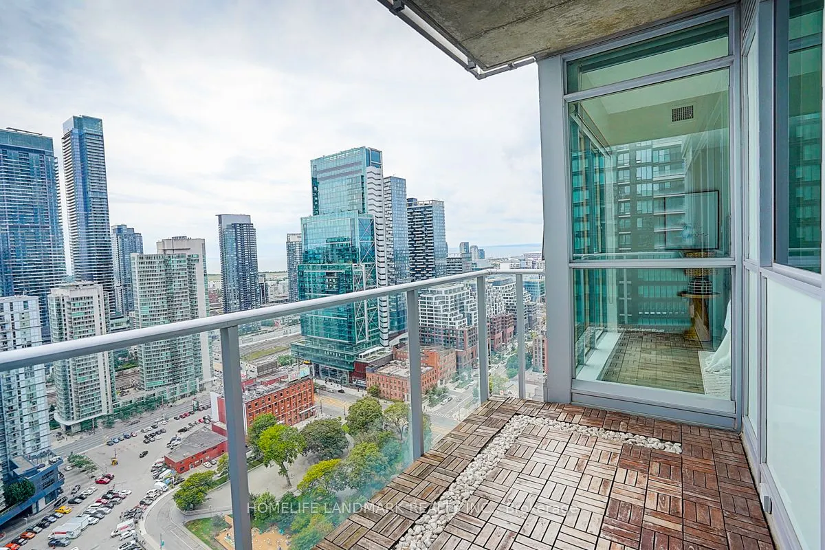 375 King Street W, #3103