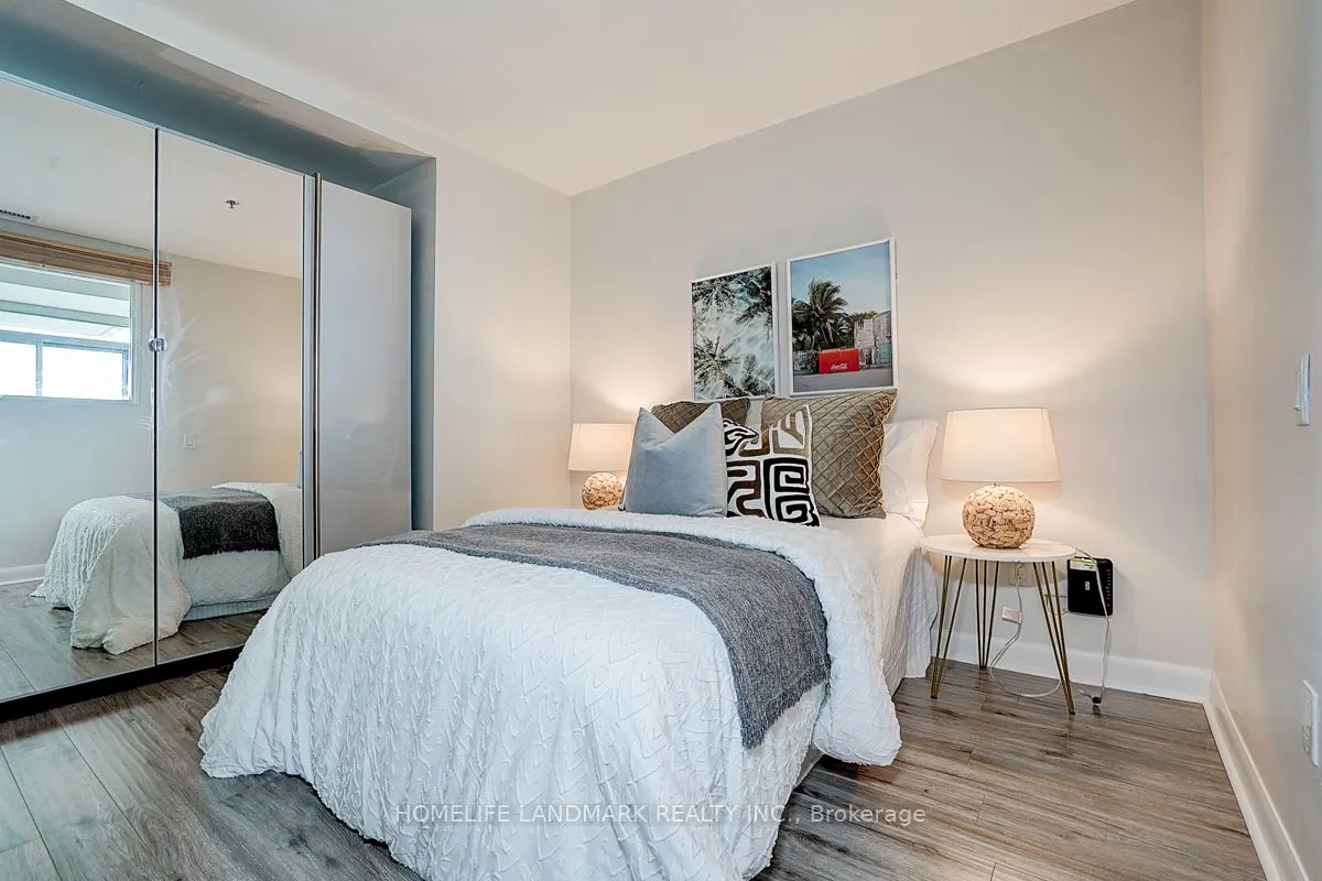 375 King Street W, #3103