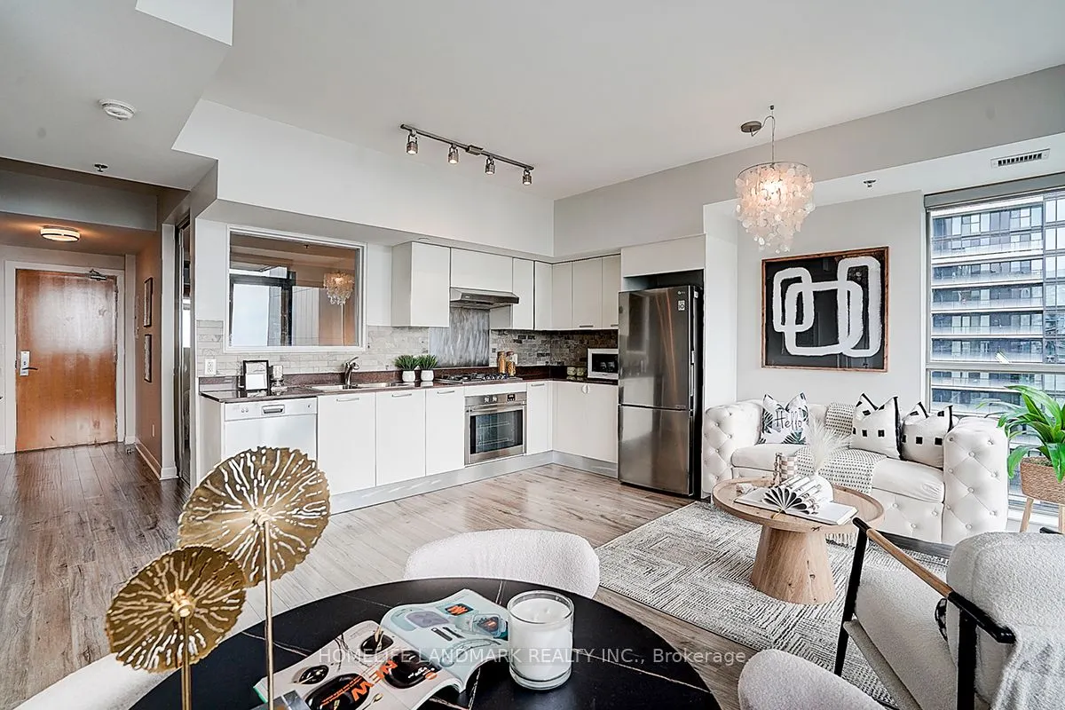 375 King Street W, #3103